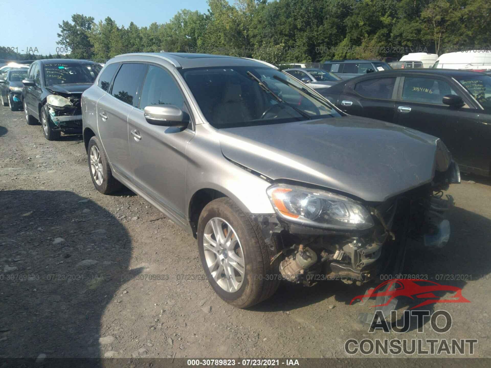 VOLVO XC60 2016 - YV4612RK4G2833268