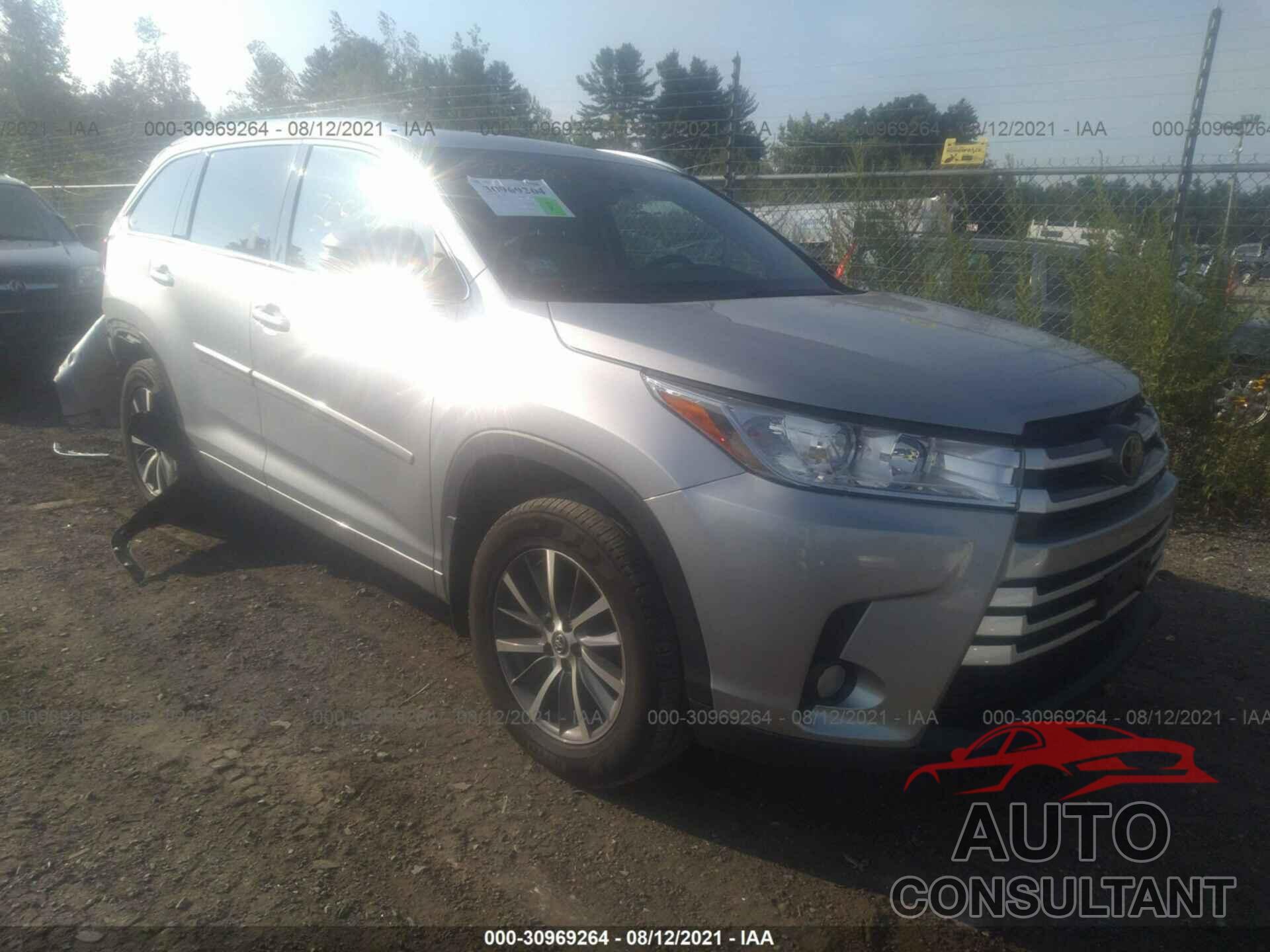 TOYOTA HIGHLANDER 2017 - 5TDJZRFH2HS463794