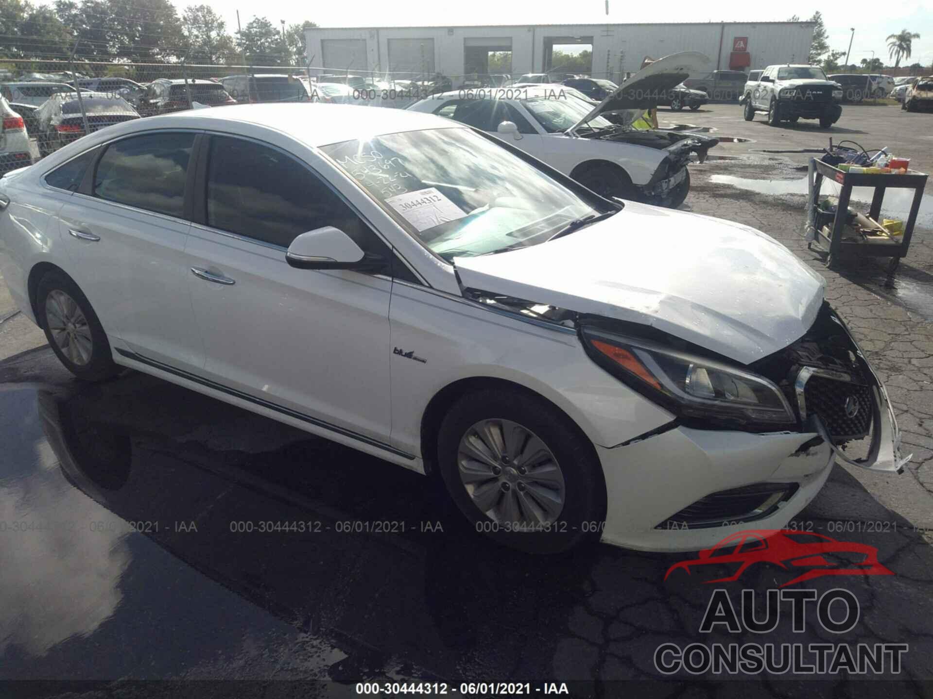 HYUNDAI SONATA HYBRID 2016 - KMHE24L11GA018518