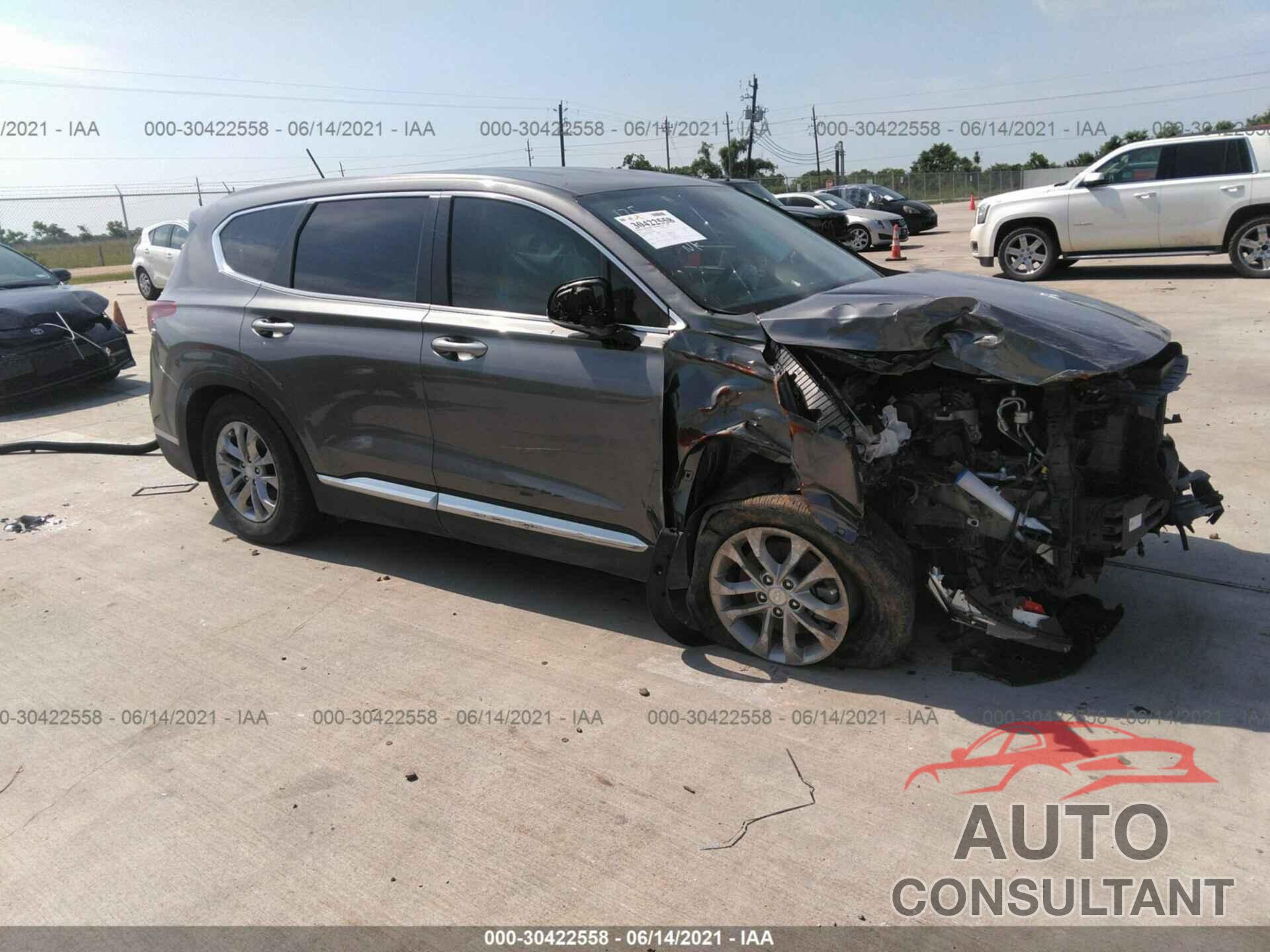 HYUNDAI SANTA FE 2019 - 5NMS2CAD4KH128024