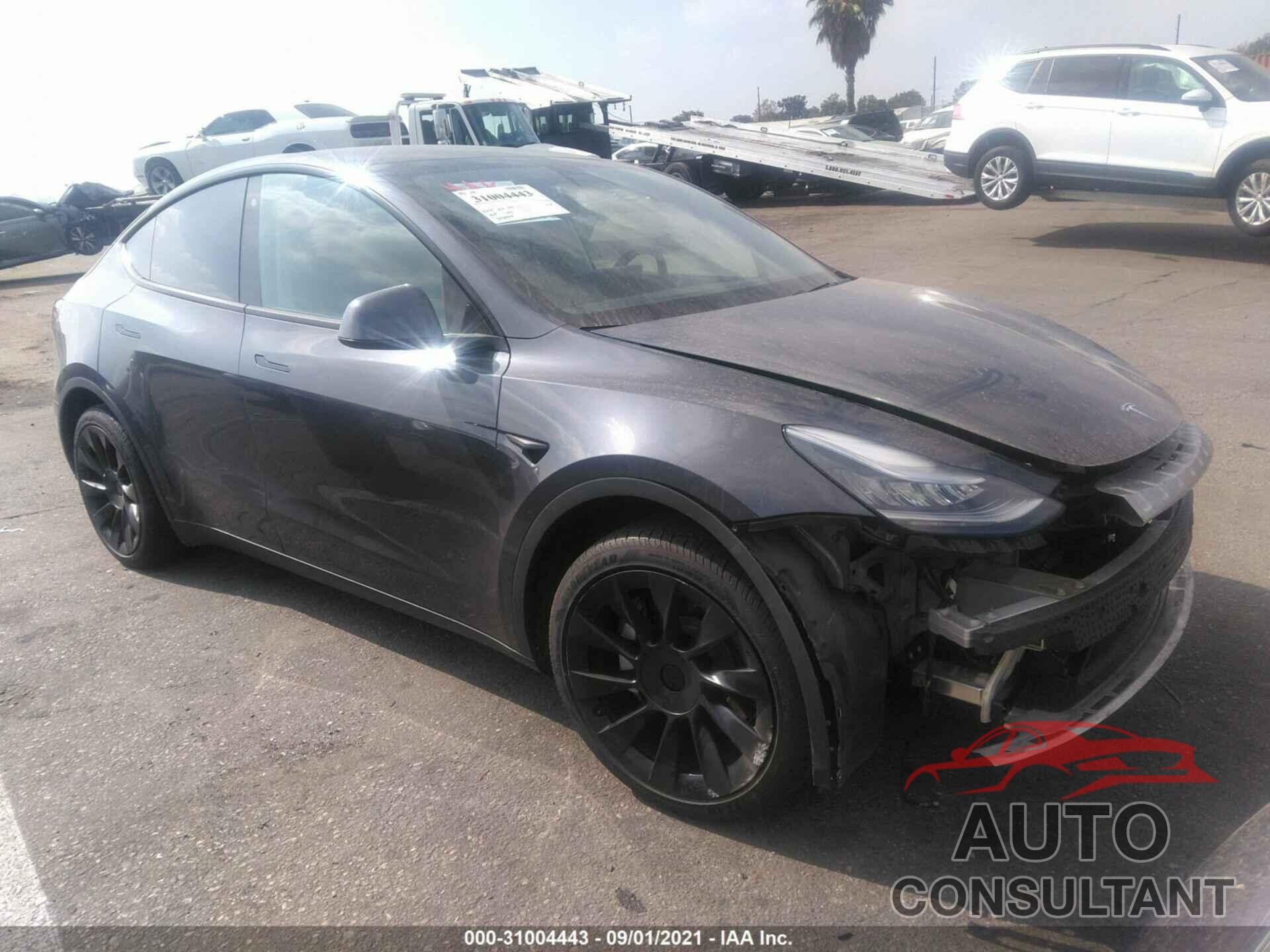 TESLA MODEL Y 2020 - 5YJYGDEEXLF045351