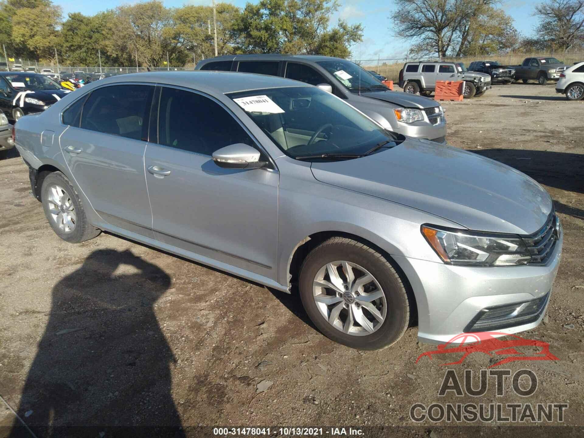 VOLKSWAGEN PASSAT 2016 - 1VWAT7A3XGC050262
