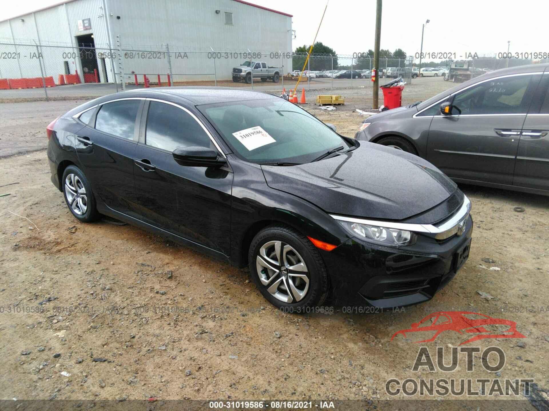 HONDA CIVIC SEDAN 2018 - 19XFC2F59JE007196