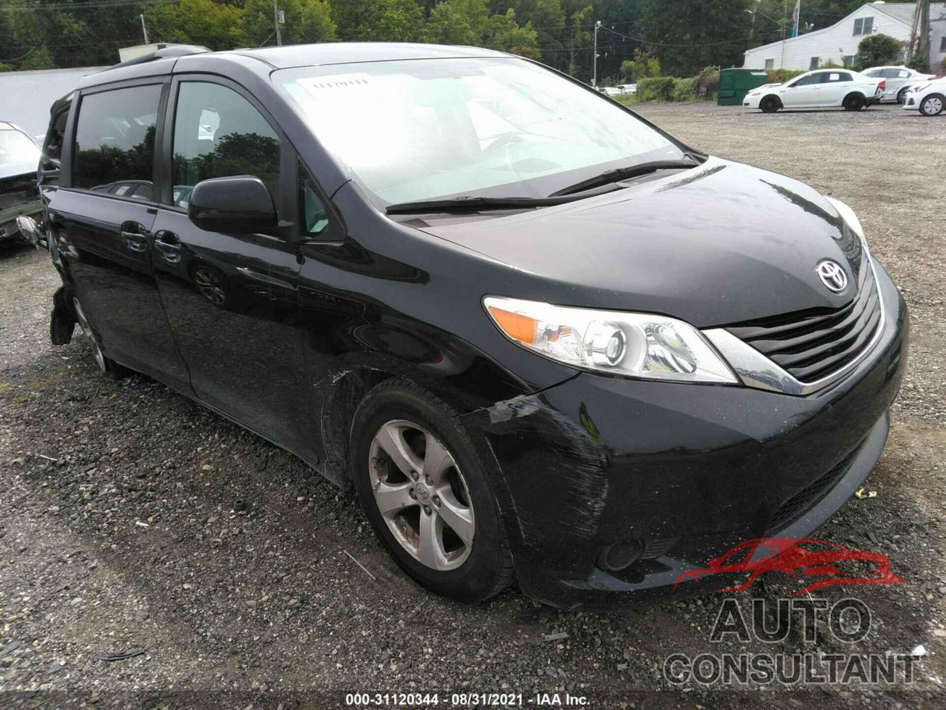 TOYOTA SIENNA 2017 - 5TDKZ3DC6HS774041