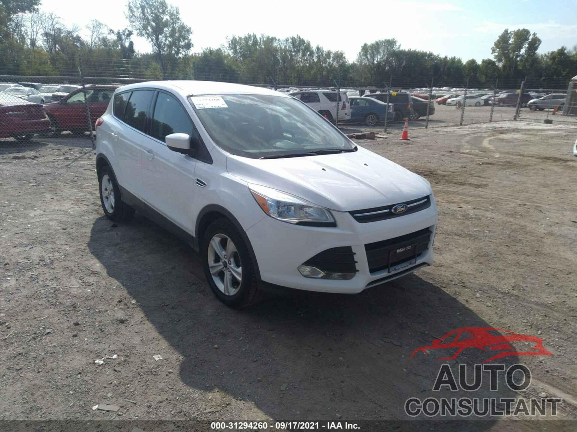FORD ESCAPE 2016 - 1FMCU0G71GUB47852