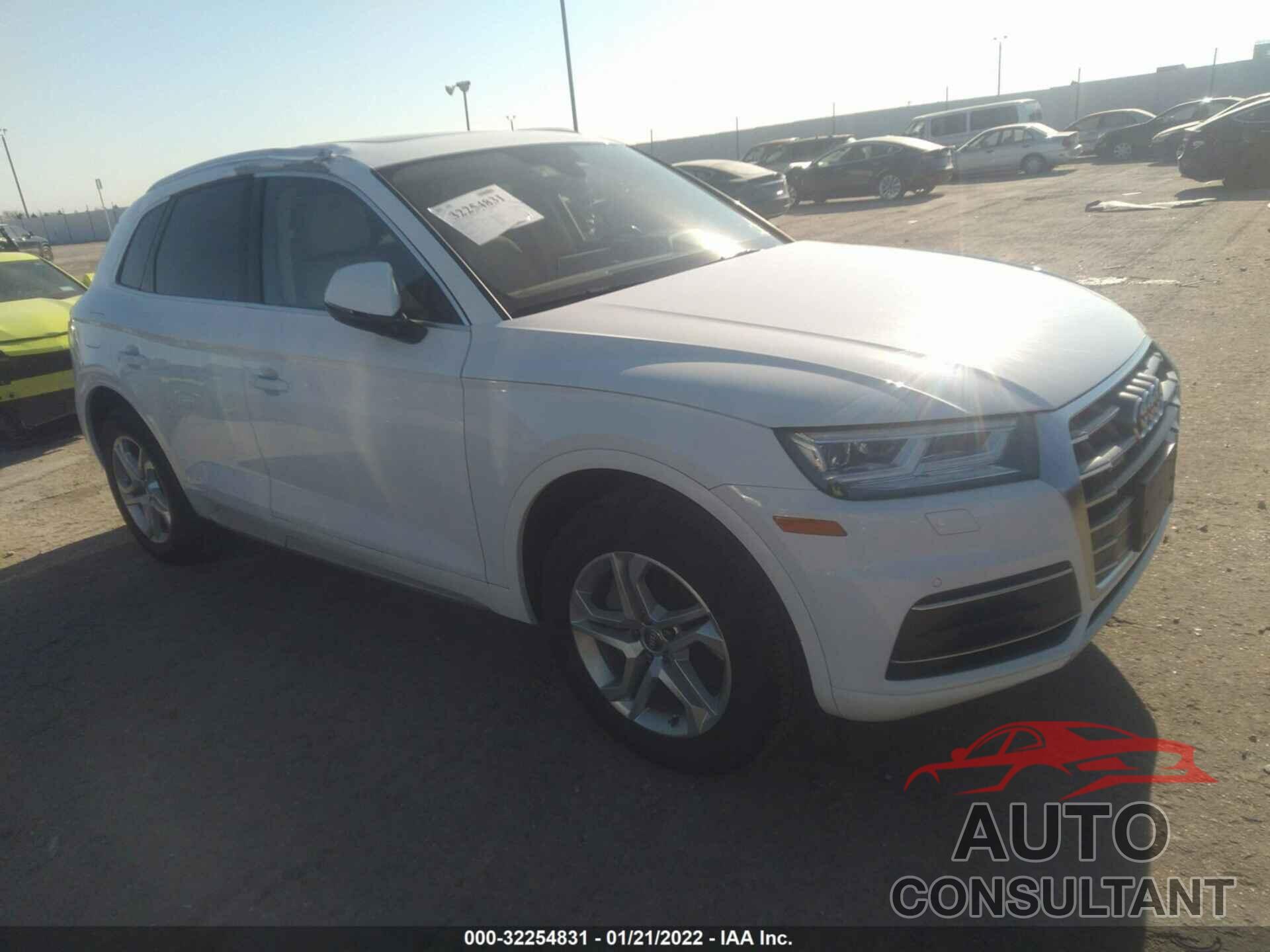 AUDI Q5 2018 - WA1BNAFY1J2177623