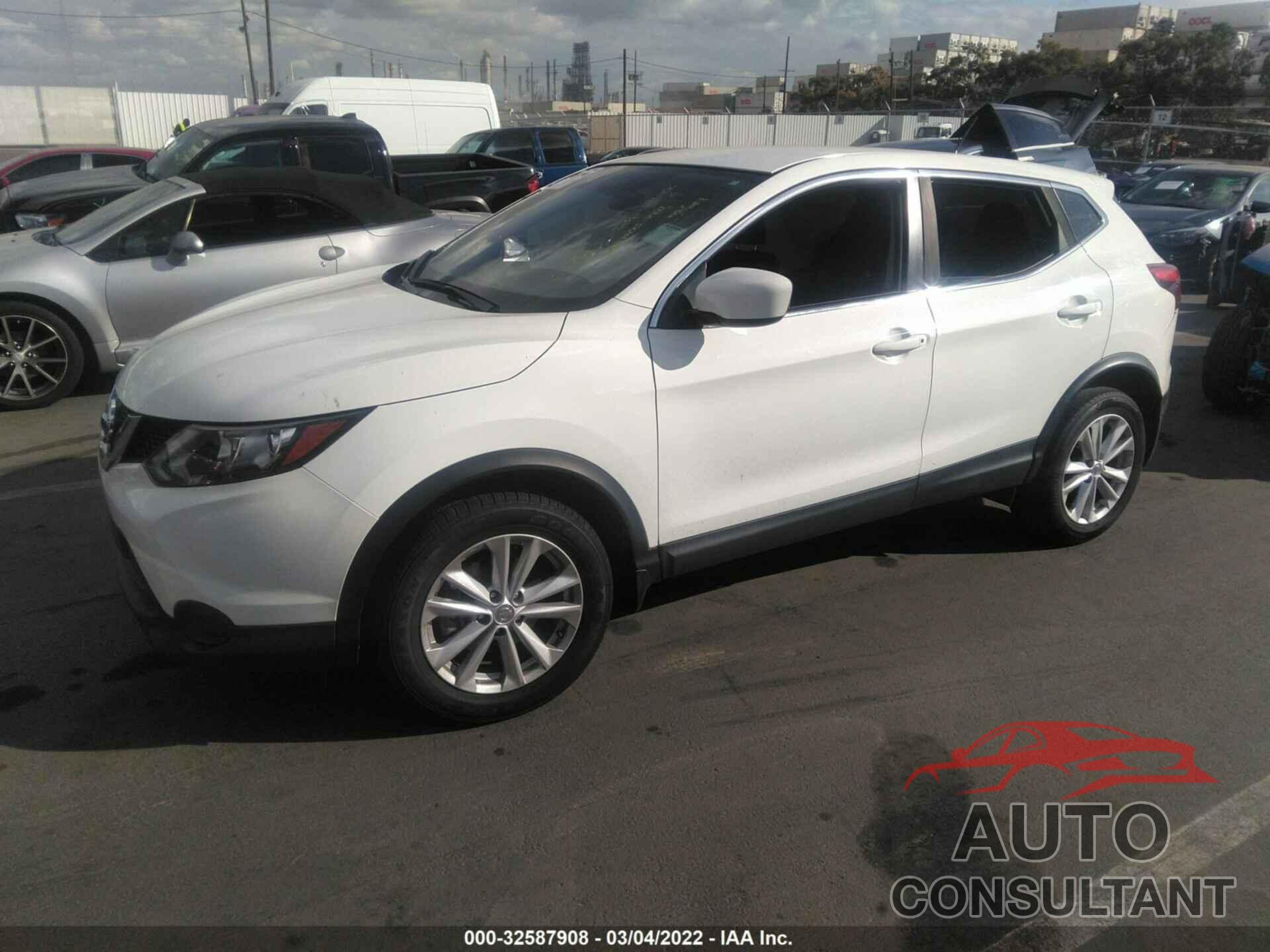 NISSAN ROGUE SPORT 2017 - JN1BJ1CP5HW014637