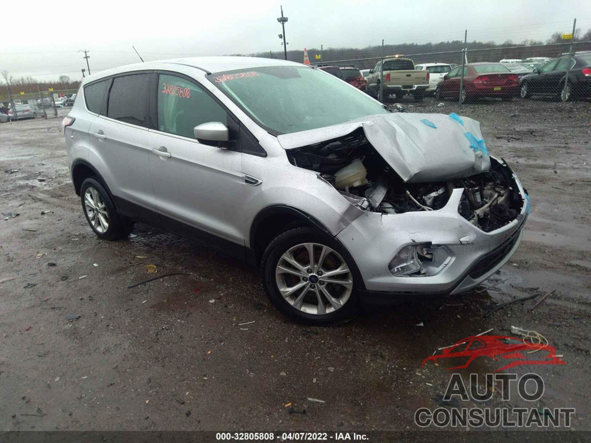 FORD ESCAPE 2017 - 1FMCU9GDXHUA45073