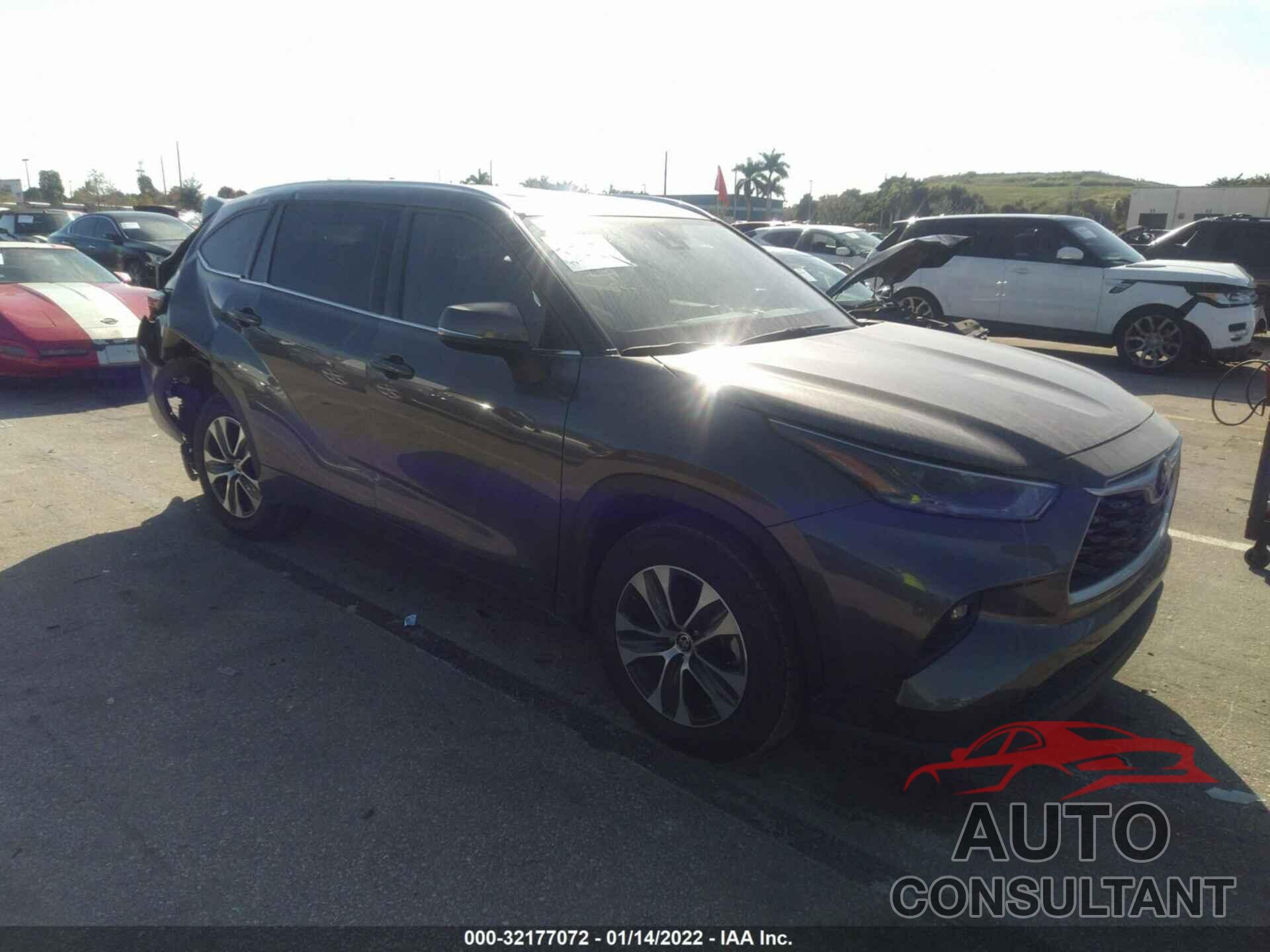 TOYOTA HIGHLANDER 2021 - 5TDGZRAH4MS048729