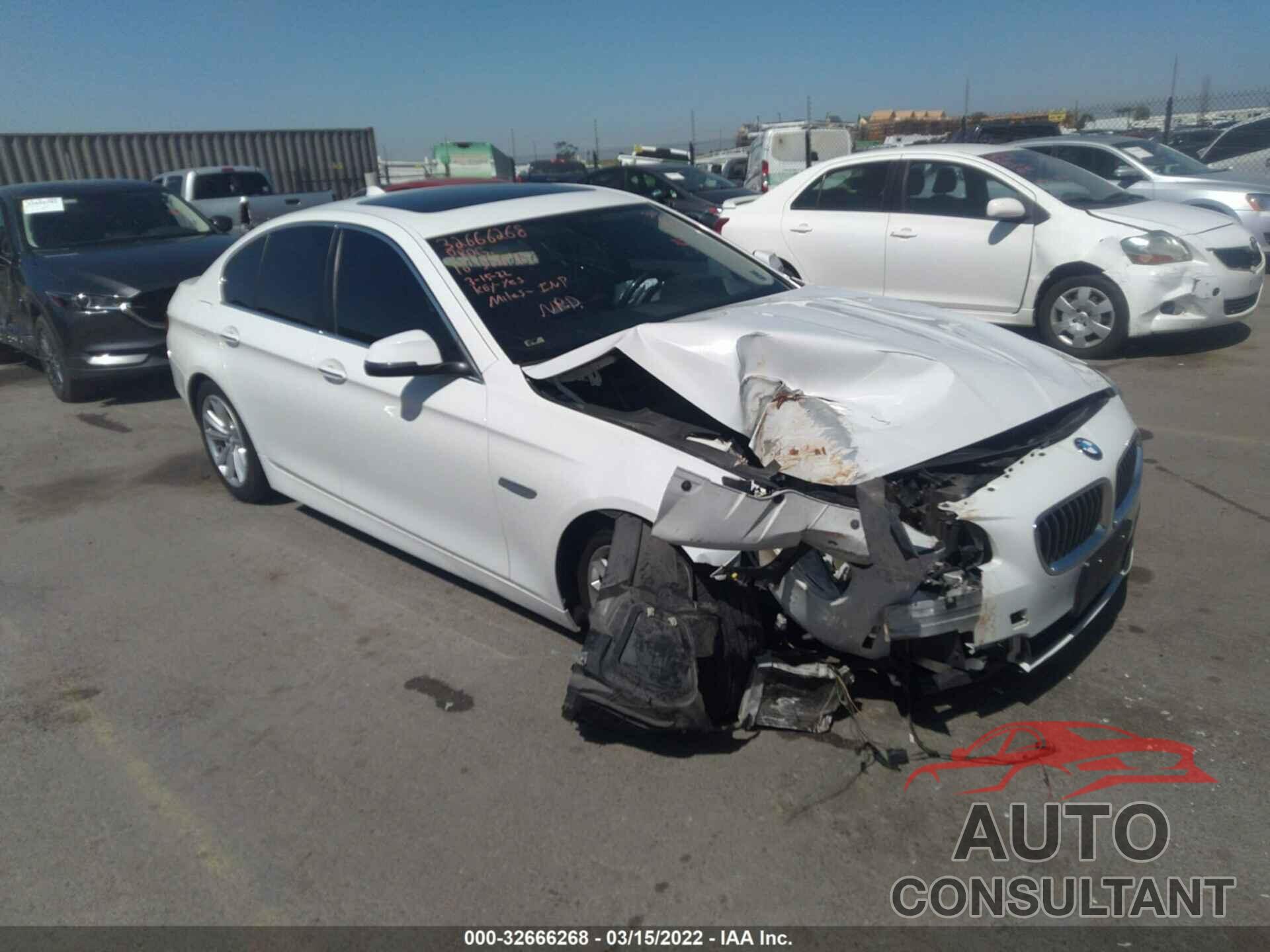 BMW 5 SERIES 2016 - WBA5A5C55GD525725