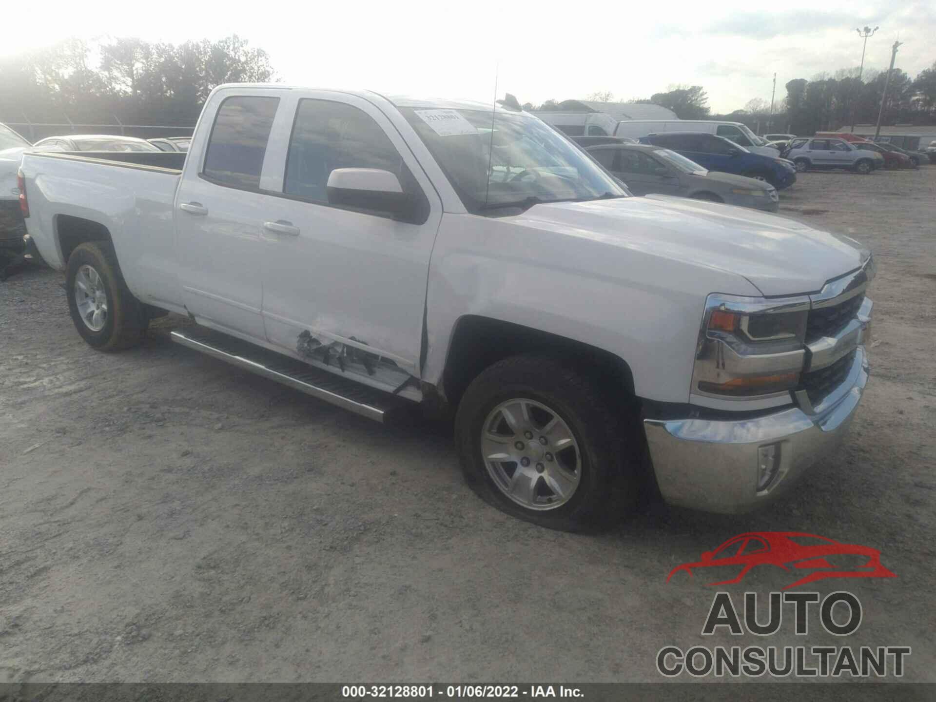 CHEVROLET SILVERADO 1500 2017 - 1GCRCREH0HZ128439