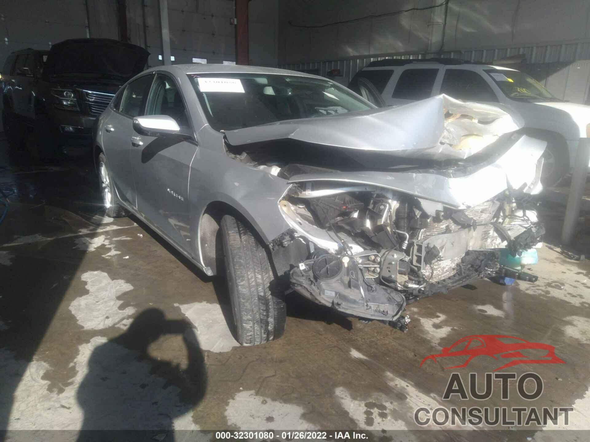 CHEVROLET MALIBU 2017 - 1G1ZE5ST5HF115143