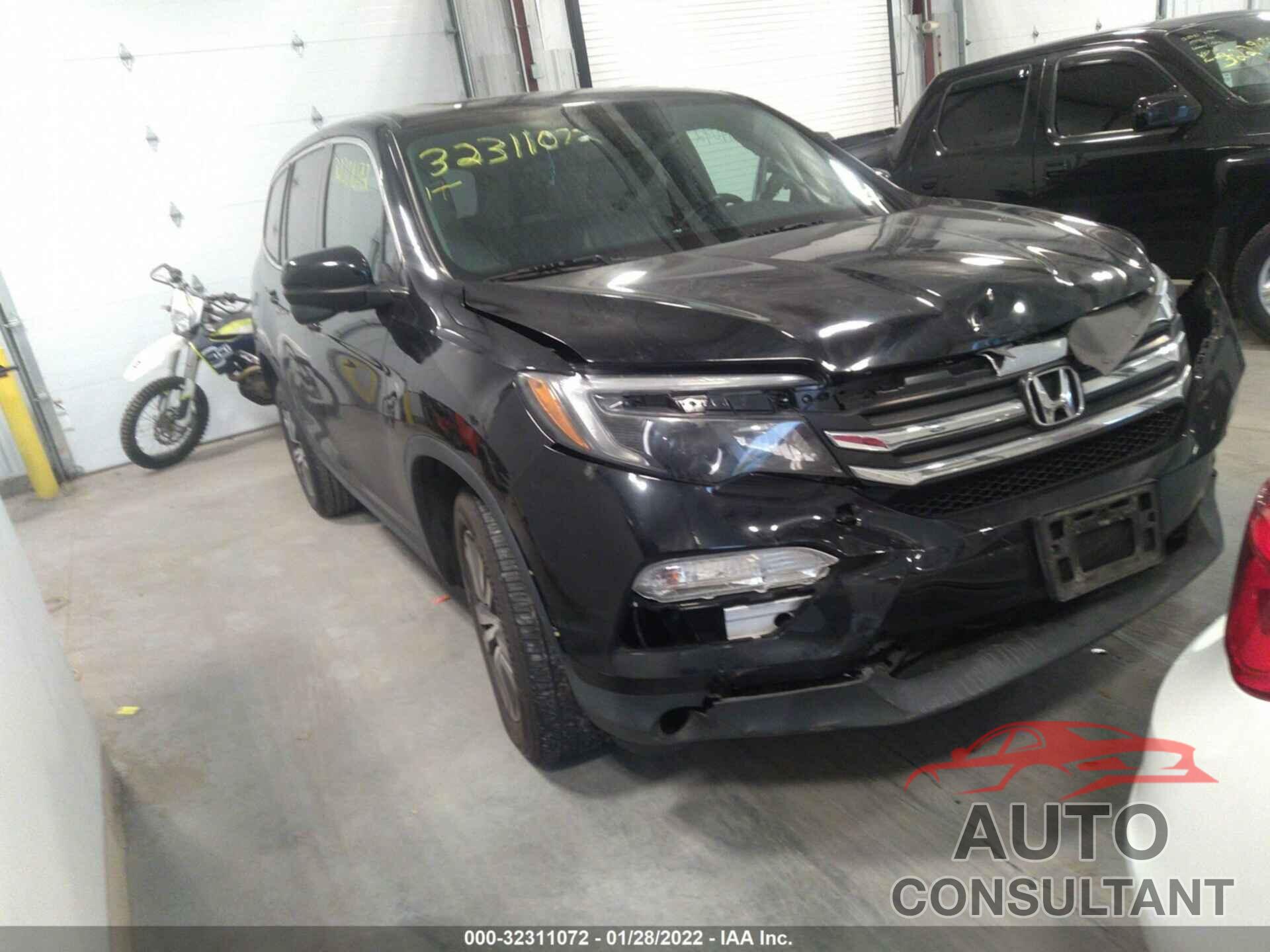 HONDA PILOT 2017 - 5FNYF6H50HB003157