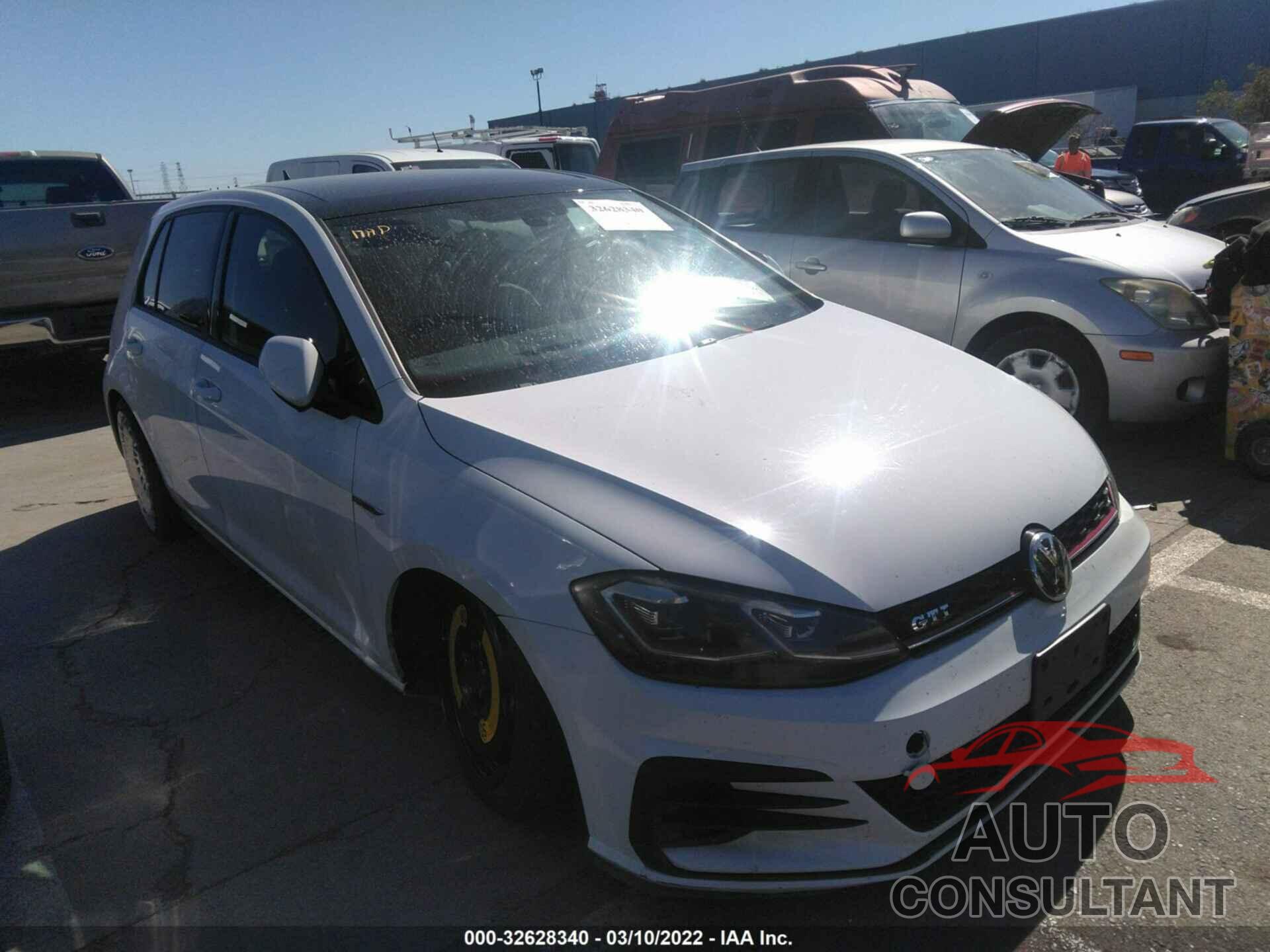 VOLKSWAGEN GOLF GTI 2018 - 3VW447AUXJM278819