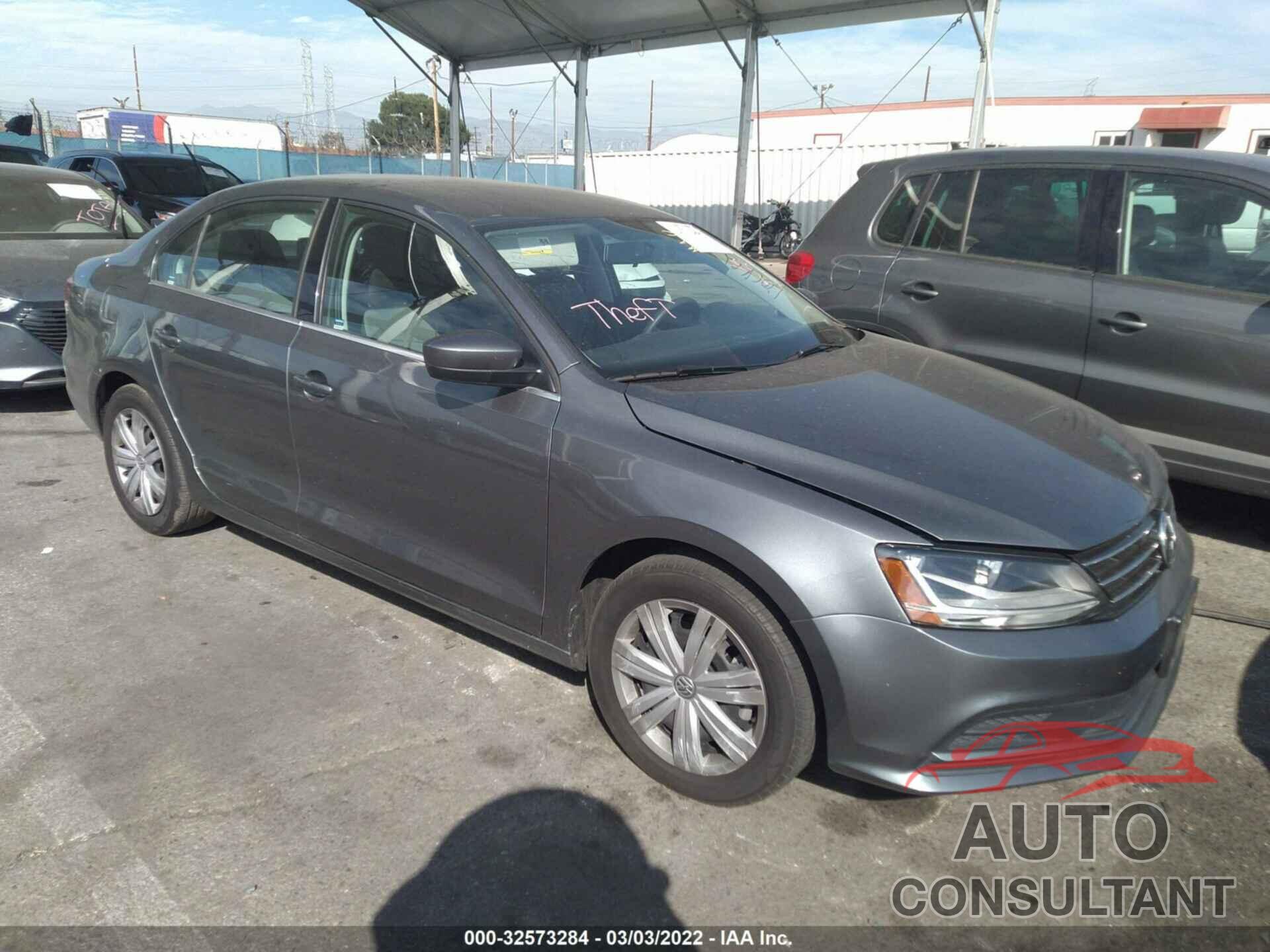 VOLKSWAGEN JETTA 2017 - 3VW2B7AJ0HM278583