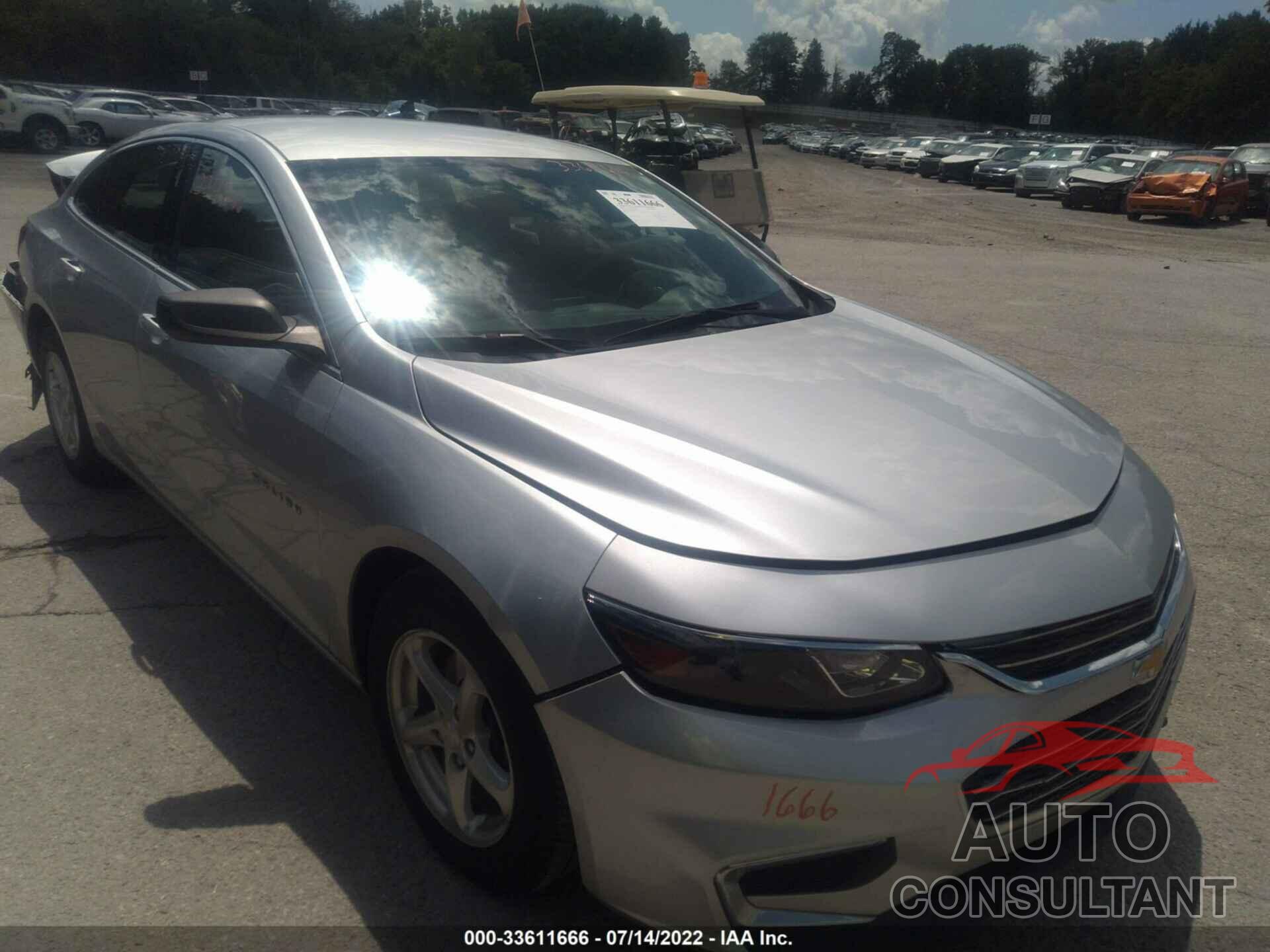 CHEVROLET MALIBU 2018 - 1G1ZB5ST8JF190174