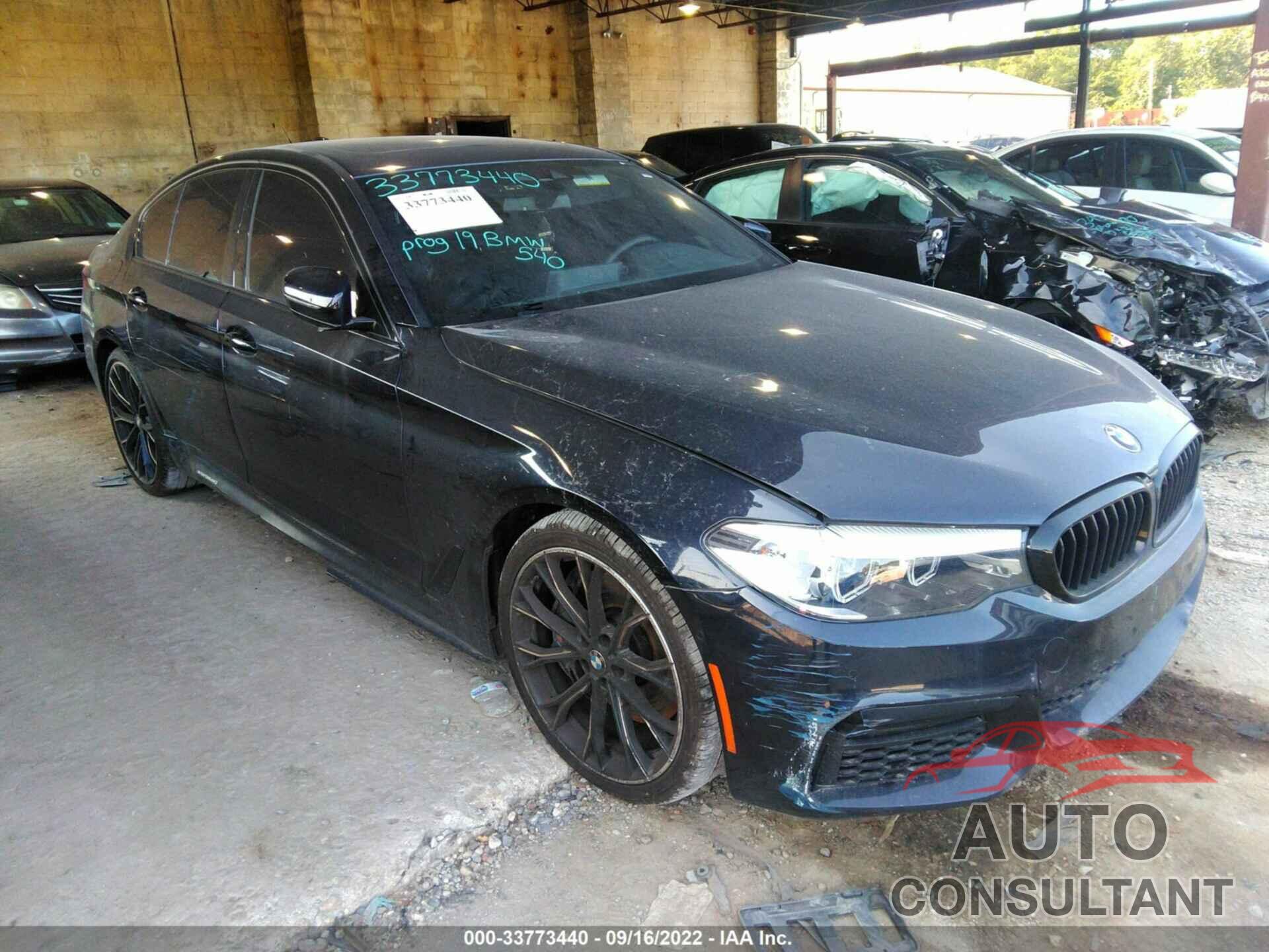BMW 5 SERIES 2019 - WBAJE7C53KG893214