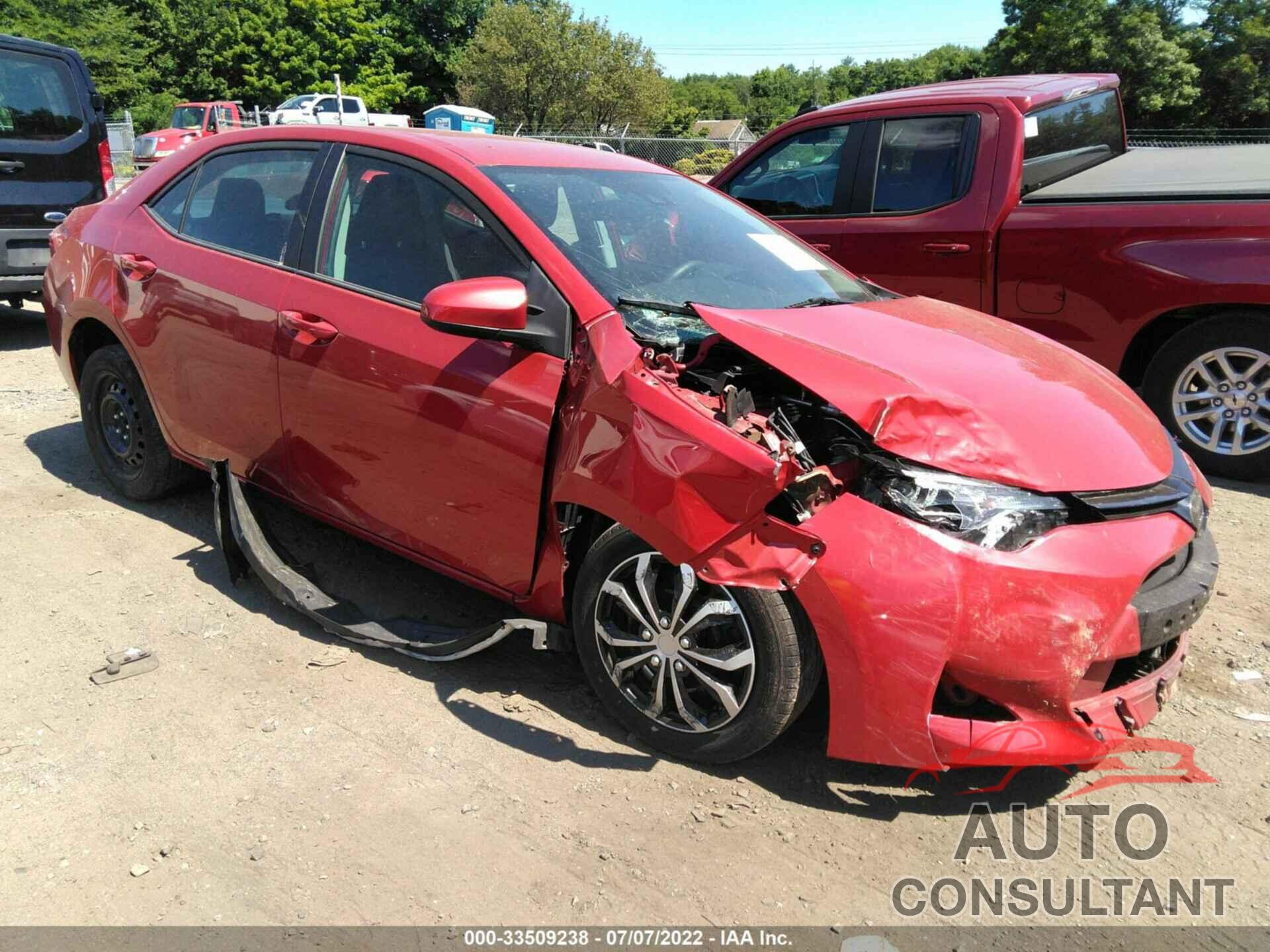 TOYOTA COROLLA 2018 - 2T1BURHE4JC030451