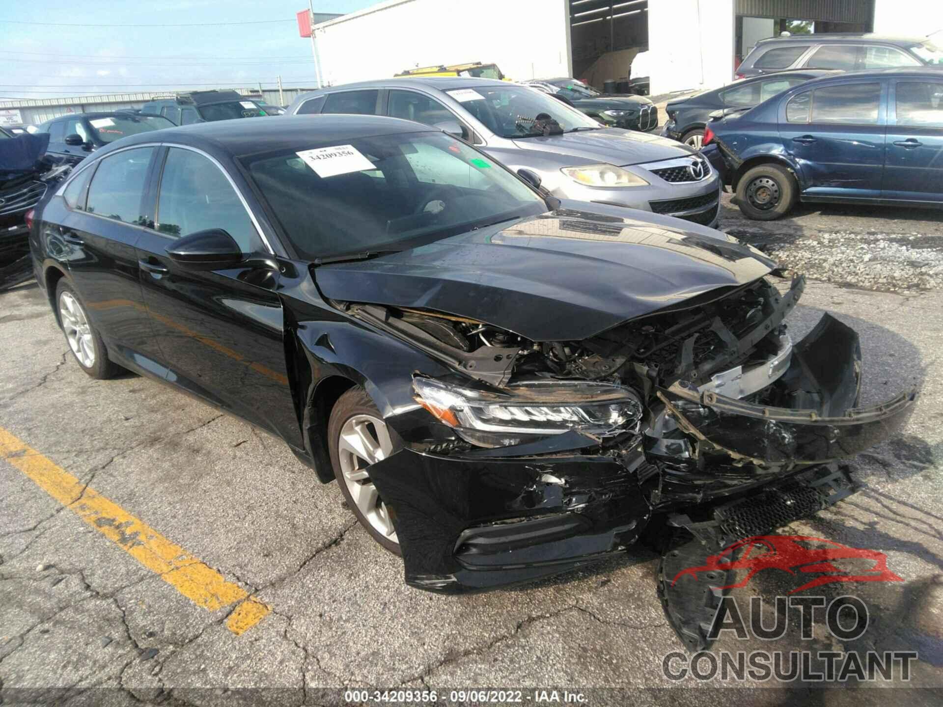 HONDA ACCORD SEDAN 2018 - 1HGCV1F11JA030271