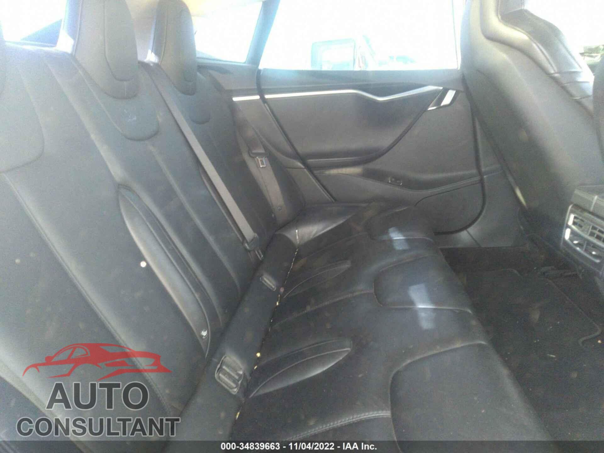 TESLA MODEL S 2016 - 5YJSA1E24GF142529
