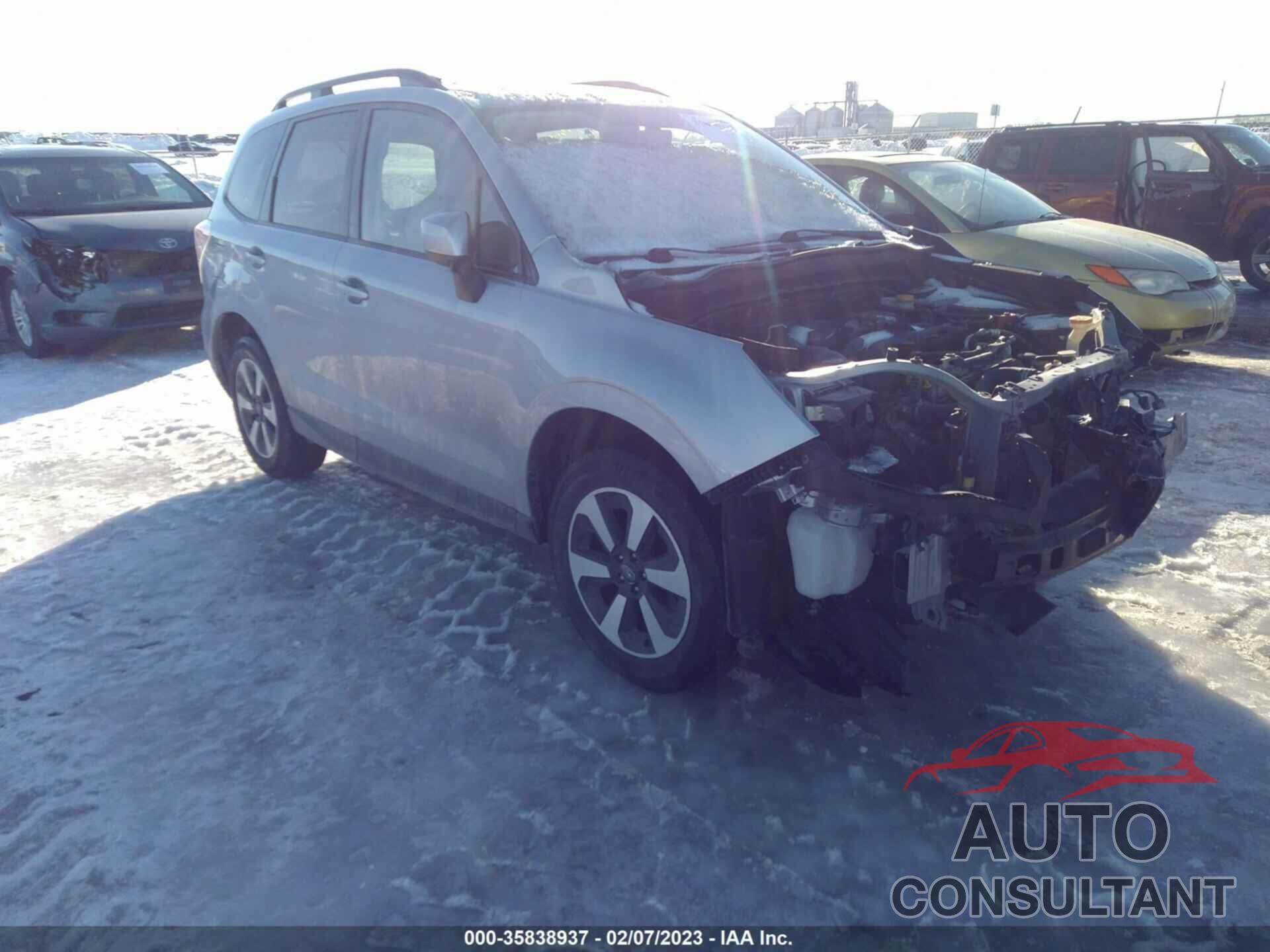 SUBARU FORESTER 2017 - JF2SJAEC3HH411521