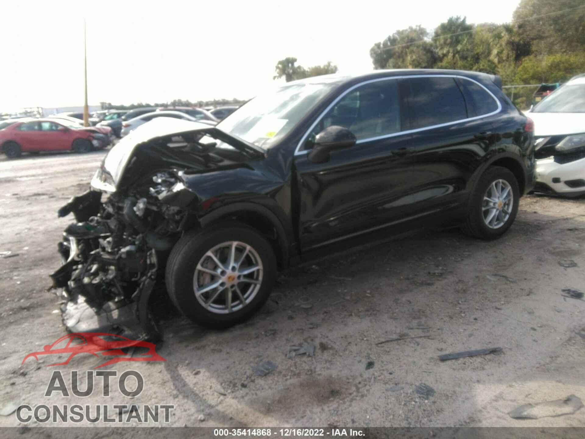 PORSCHE CAYENNE 2016 - WP1AA2A26GKA12955