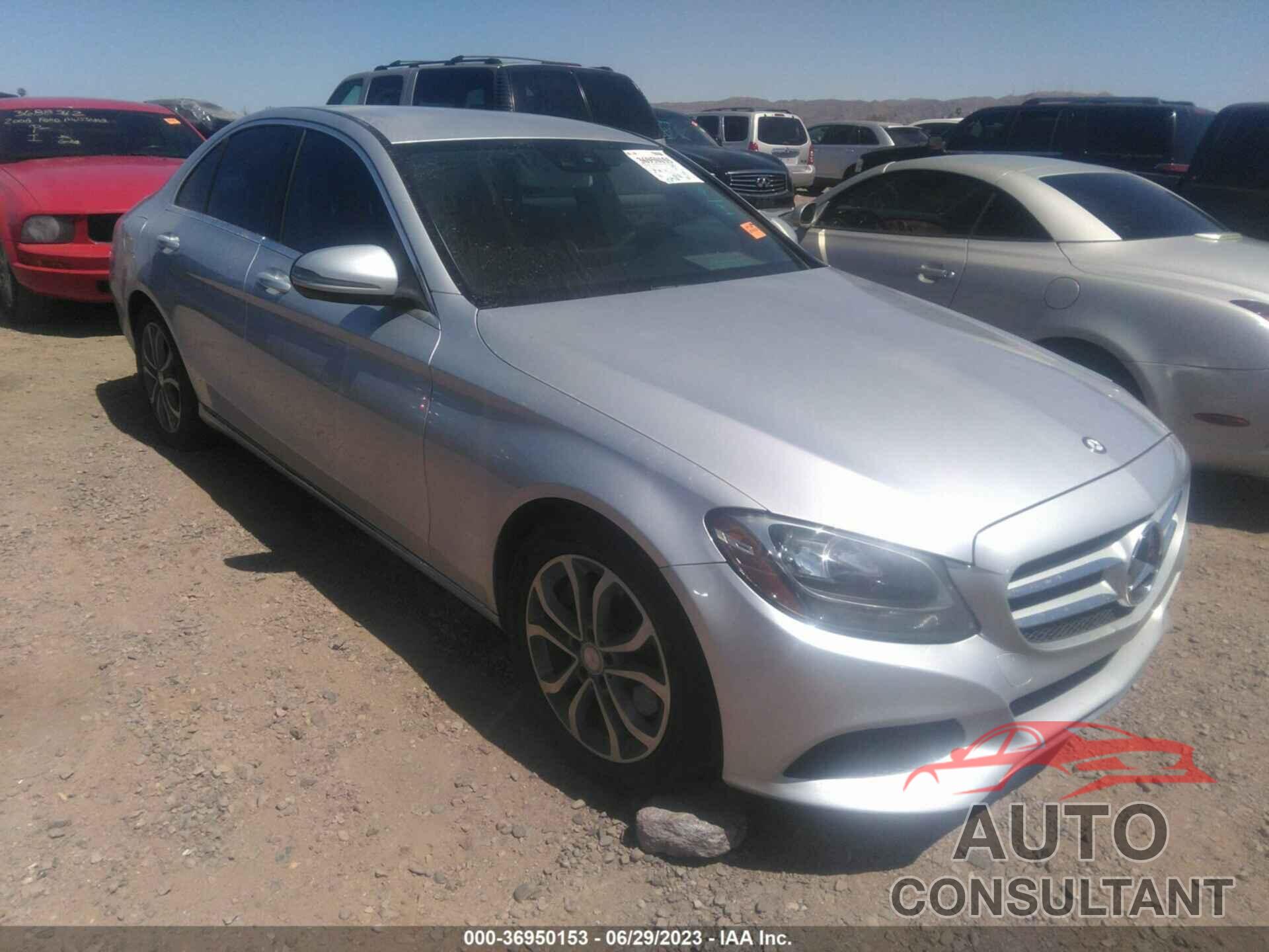 MERCEDES-BENZ C-CLASS 2016 - 55SWF4JB0GU140799