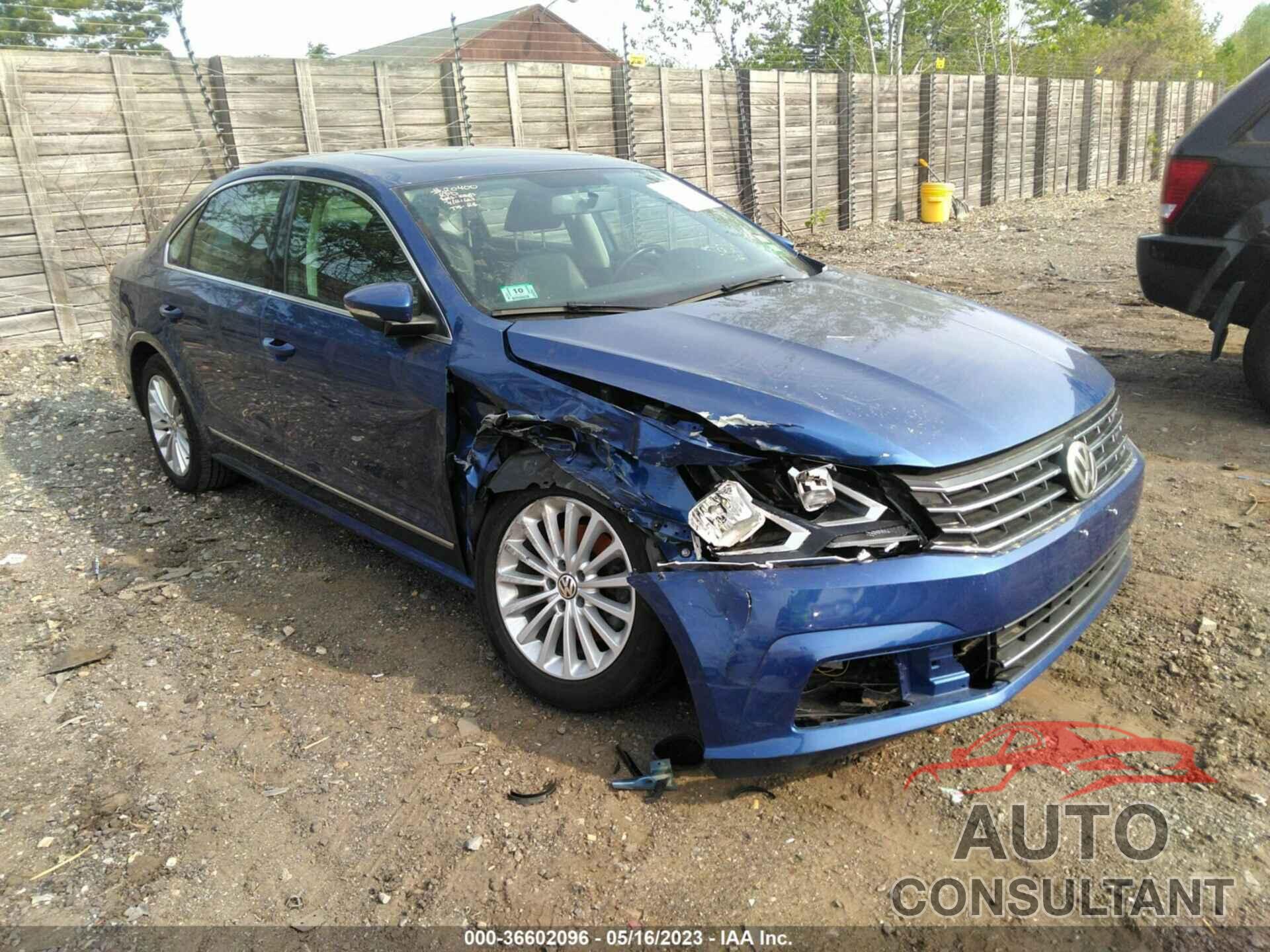 VOLKSWAGEN PASSAT 2016 - 1VWBT7A32GC039745