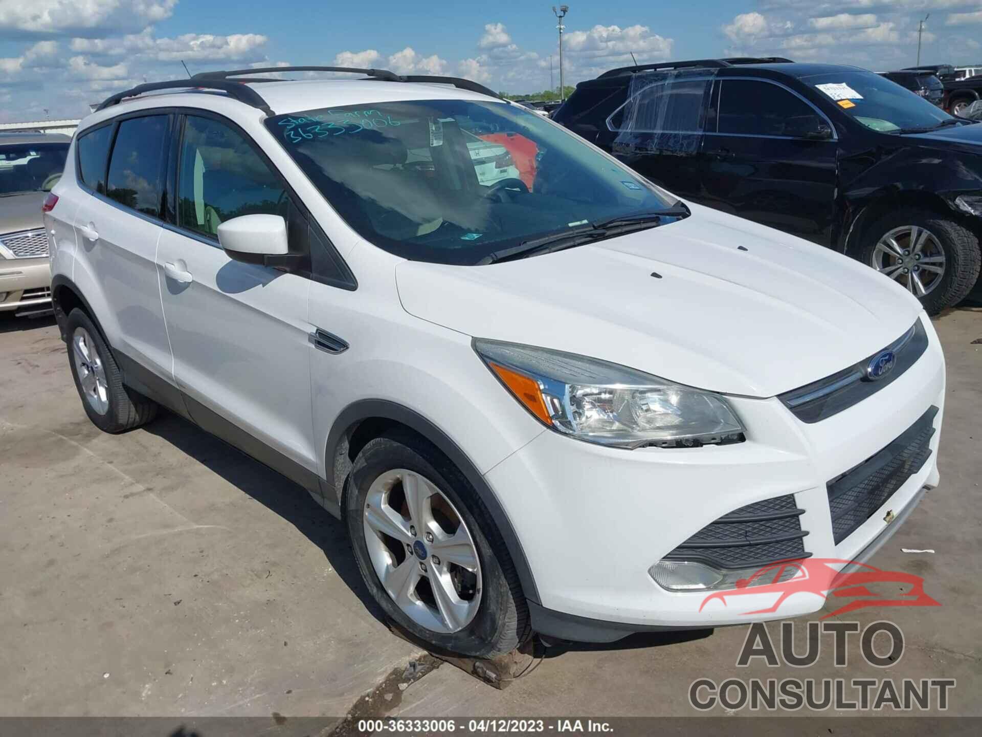 FORD ESCAPE 2015 - 1FMCU0G92FUB14312