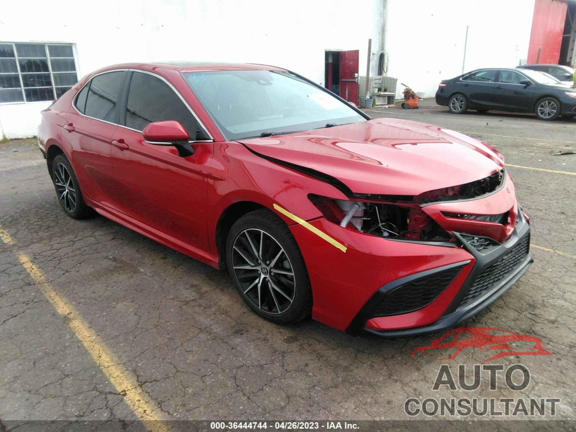 TOYOTA CAMRY 2021 - 4T1T11BK2MU025037