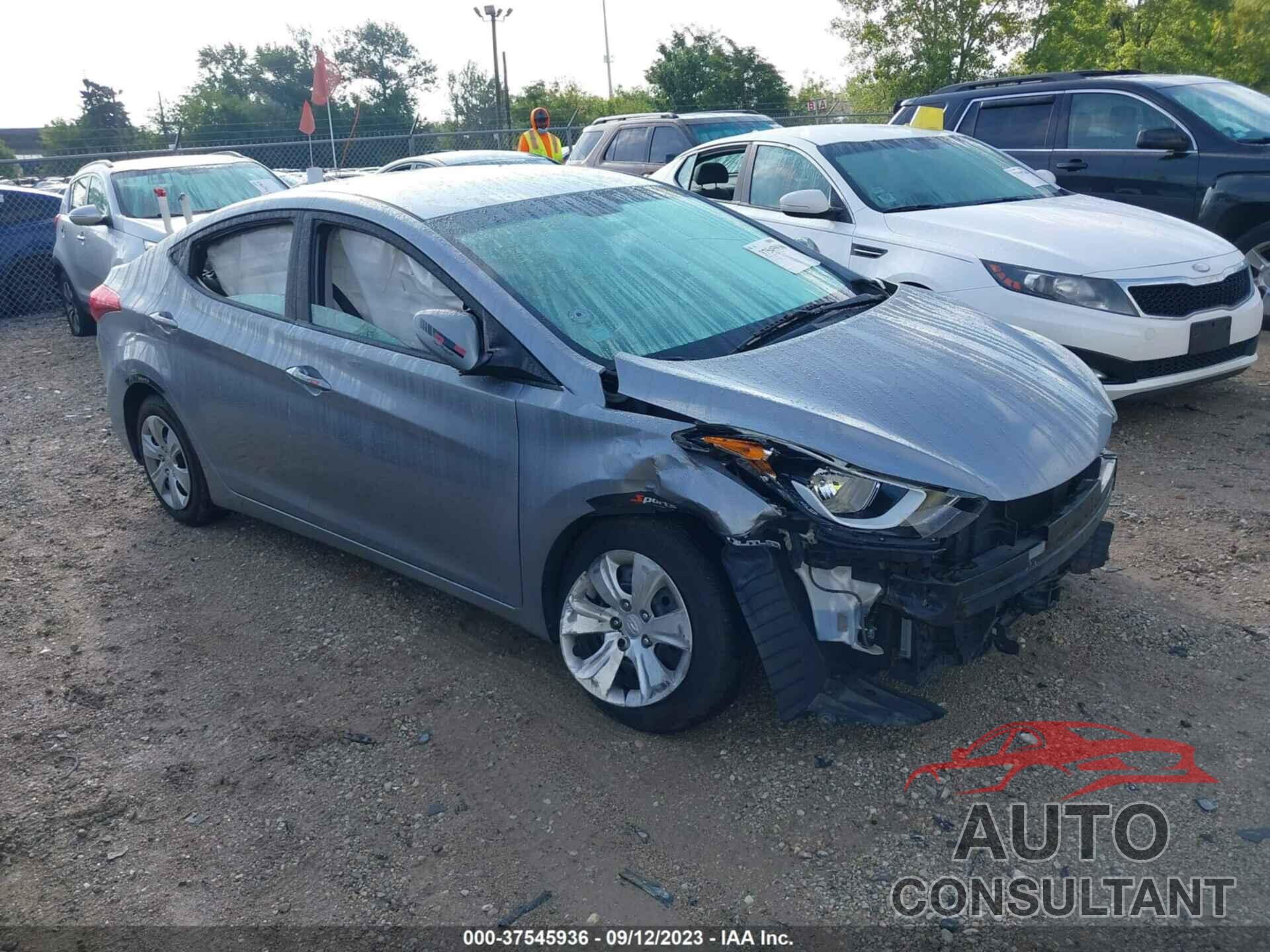 HYUNDAI ELANTRA 2016 - 5NPDH4AE7GH746664