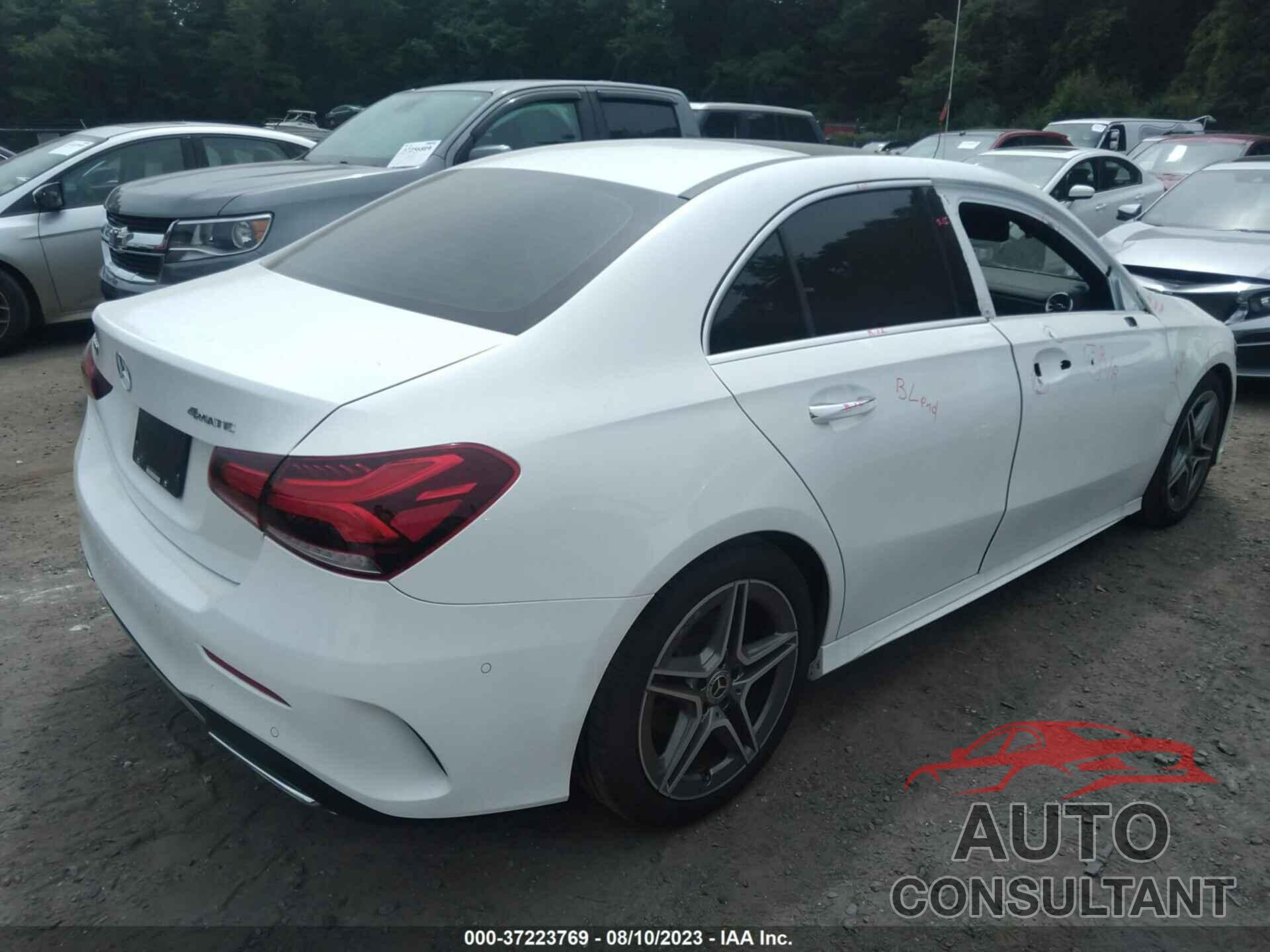 MERCEDES-BENZ A 220 2019 - WDD3G4FB9KW007284