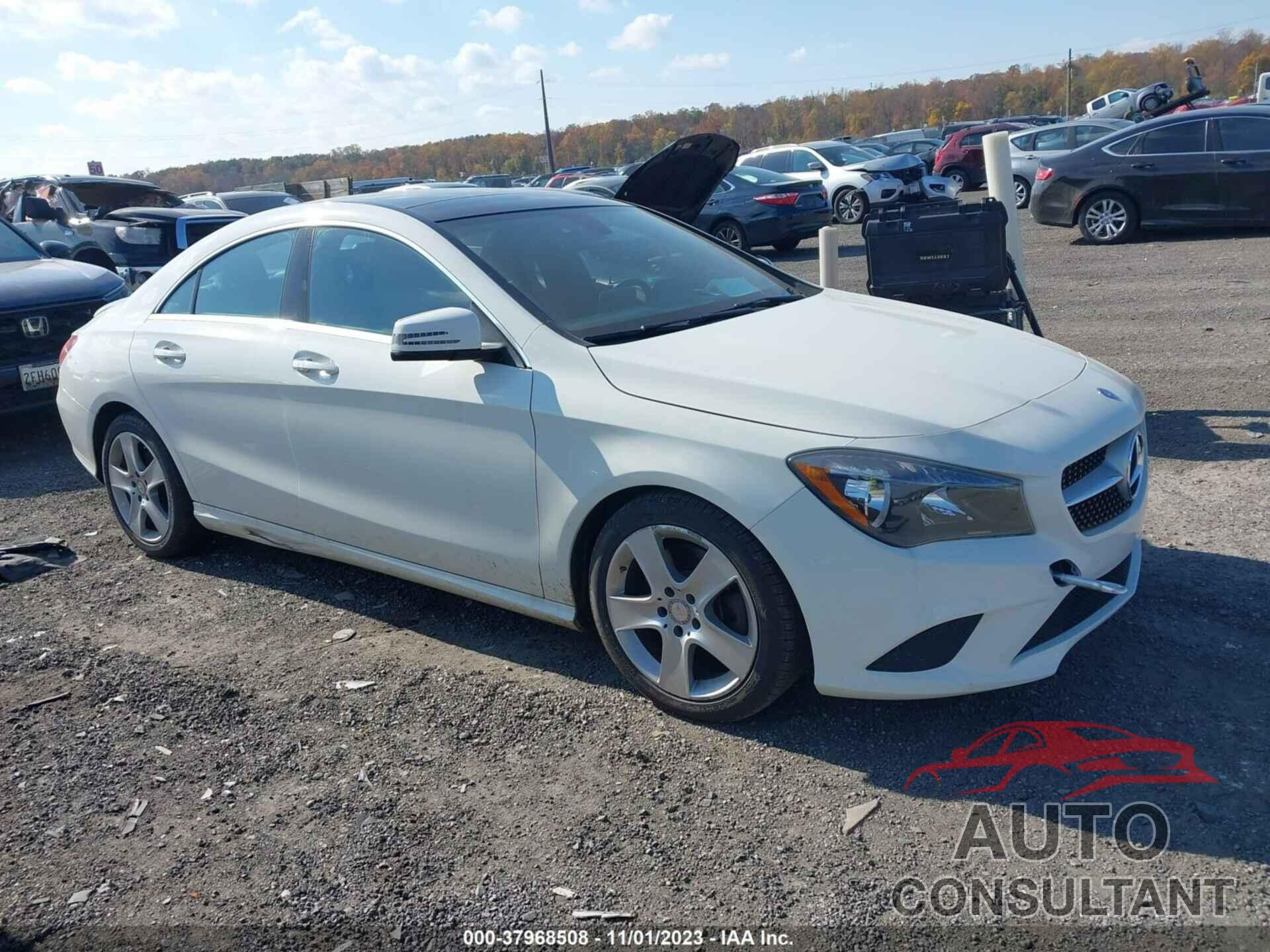 MERCEDES-BENZ CLA 250 2016 - WDDSJ4GB6GN392974