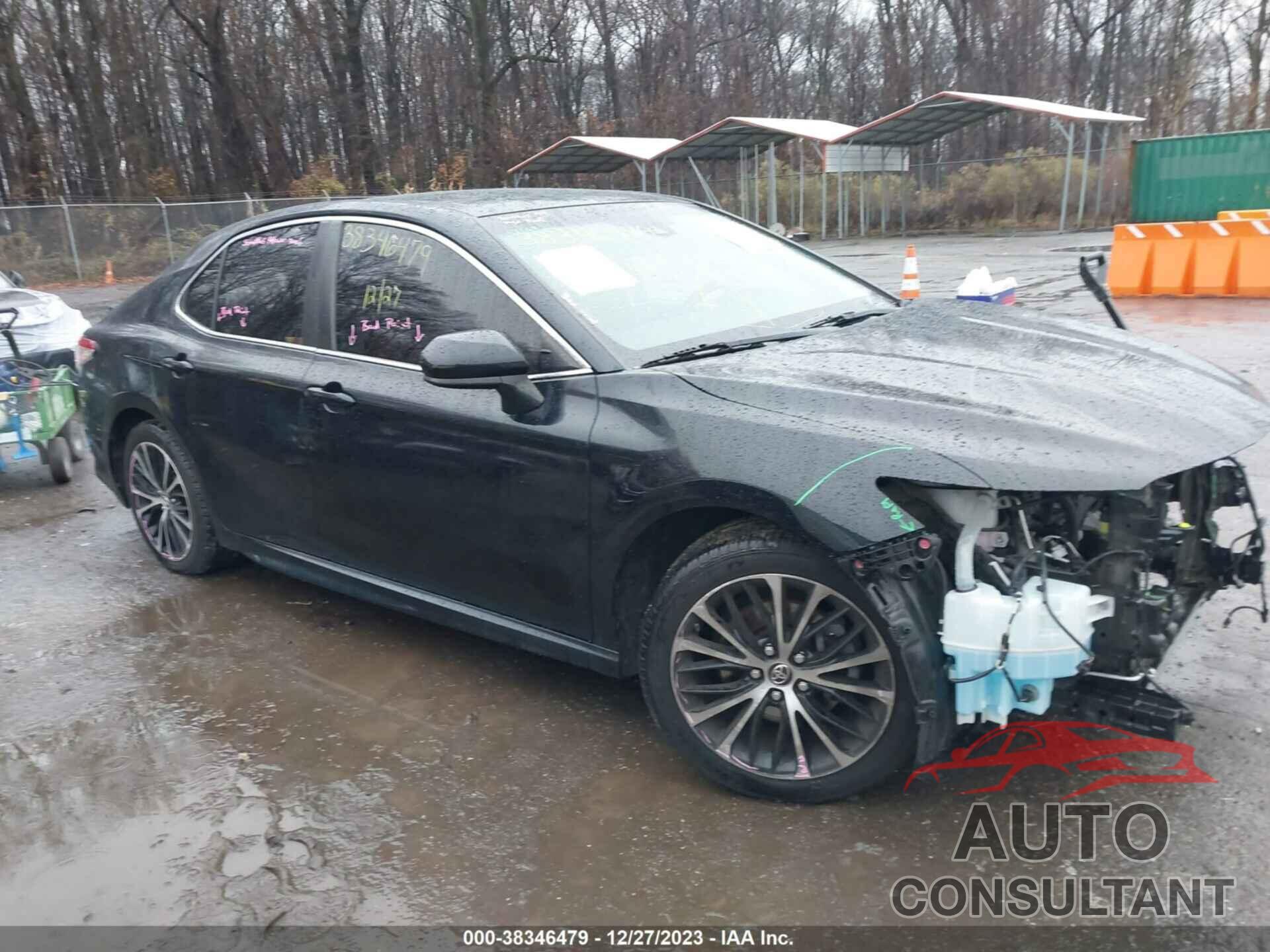 TOYOTA CAMRY 2018 - JTNB11HKXJ3021208