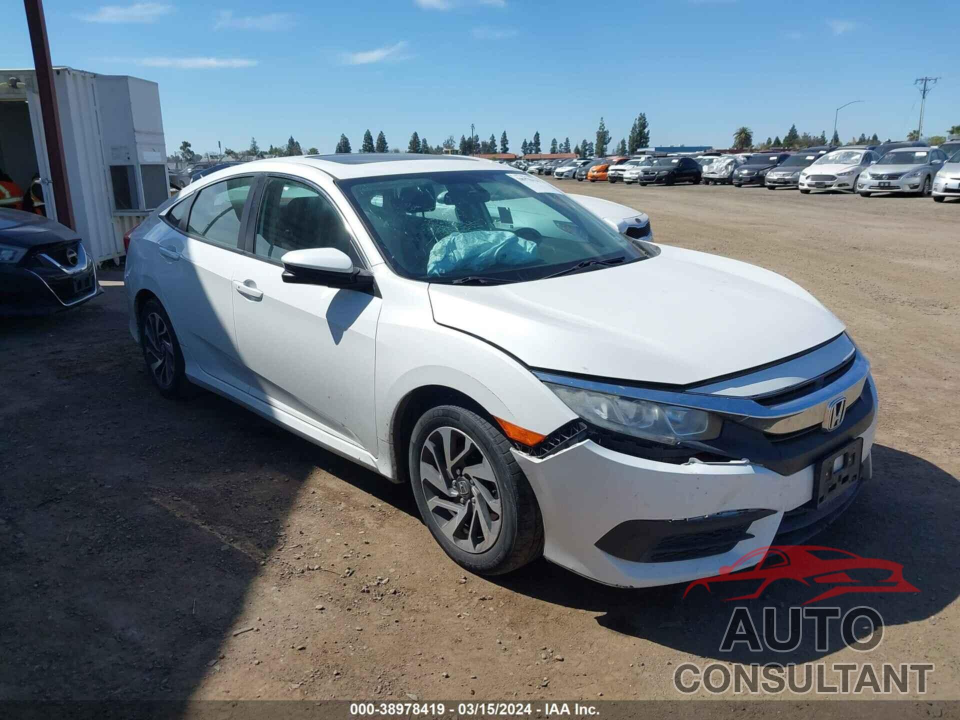 HONDA CIVIC 2018 - 19XFC2F7XJE200121