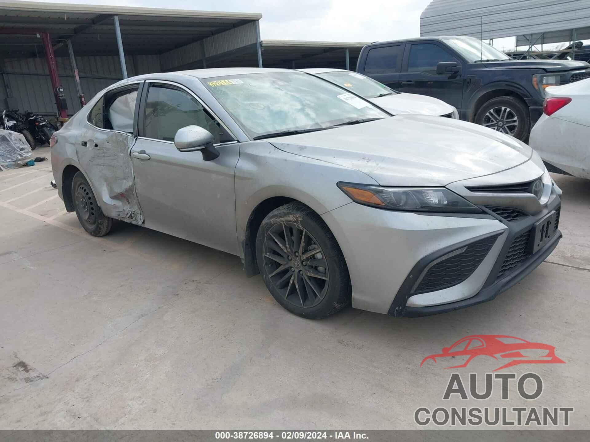 TOYOTA CAMRY 2023 - 4T1G11AK4PU801398