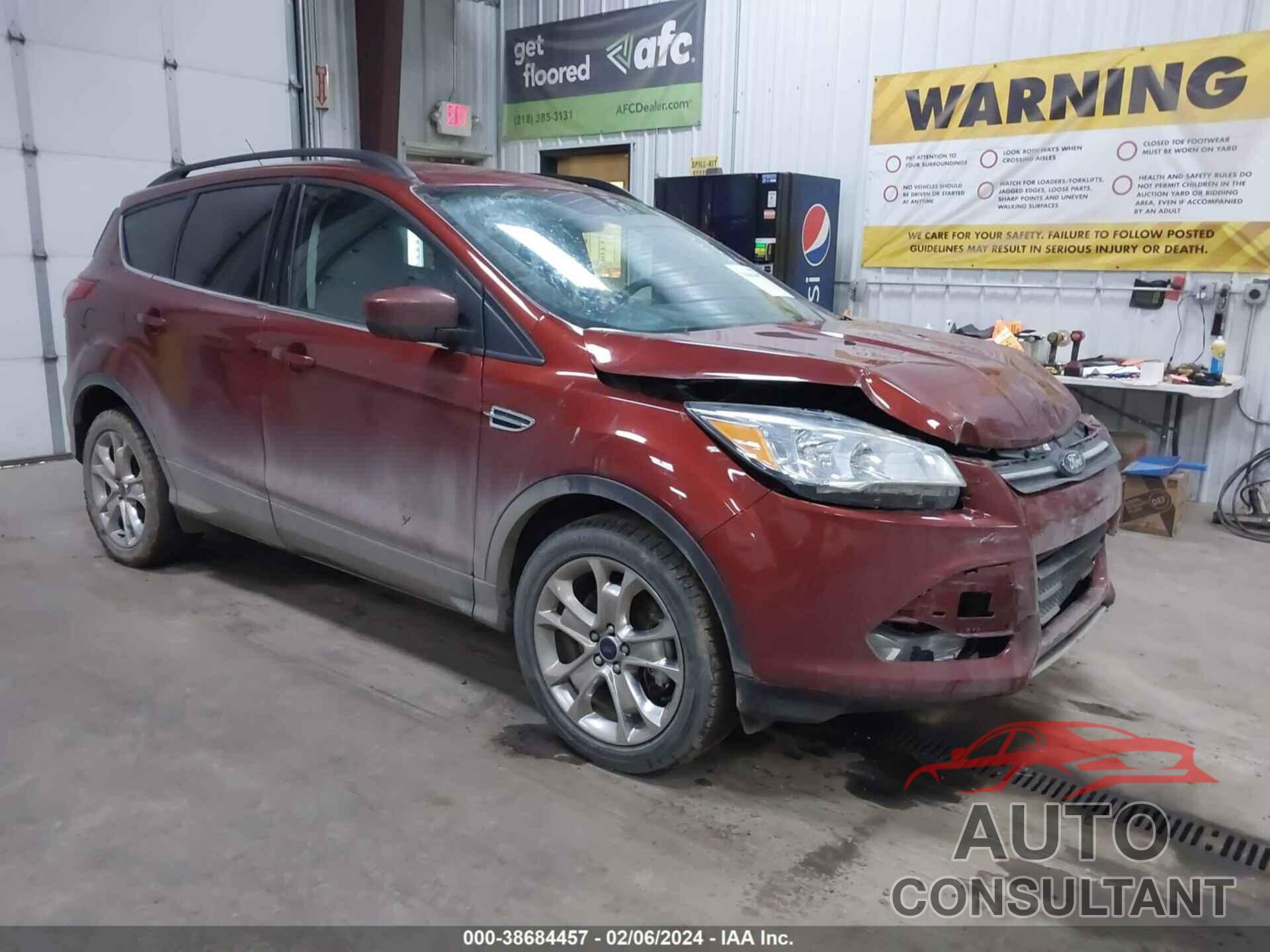 FORD ESCAPE 2016 - 1FMCU9G98GUB60068