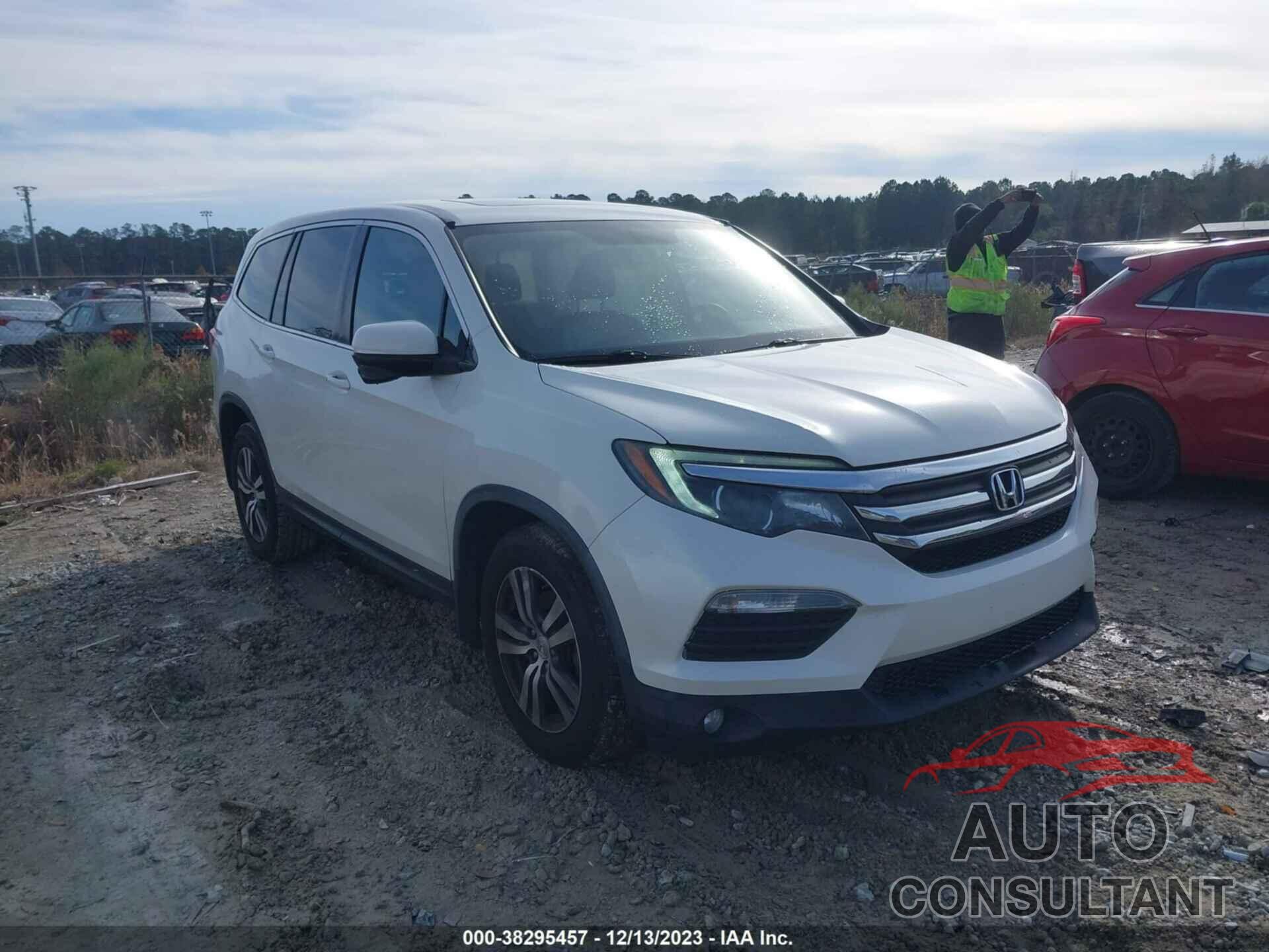 HONDA PILOT 2016 - 5FNYF5H72GB041418