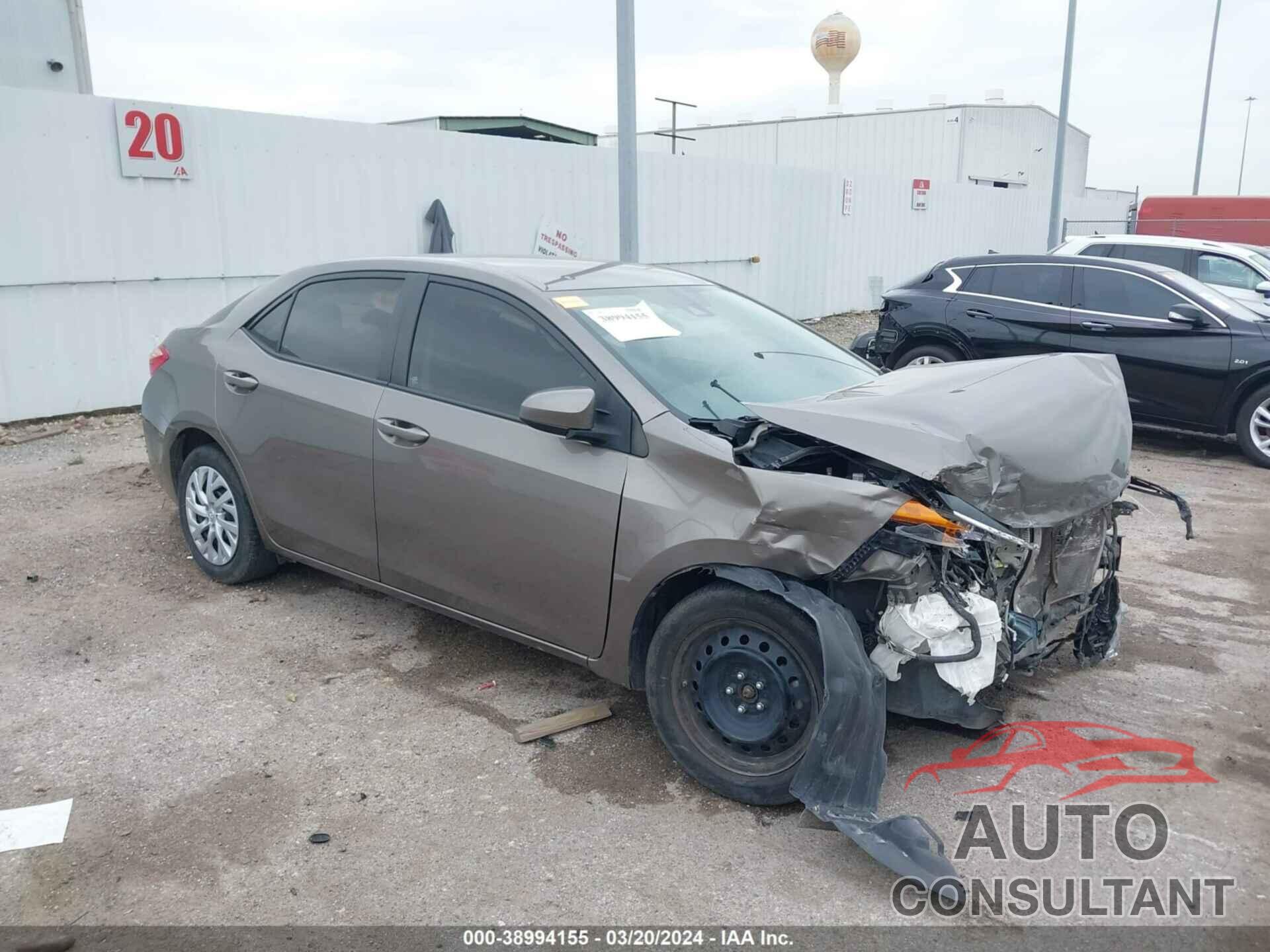 TOYOTA COROLLA 2017 - 5YFBURHE0HP704928
