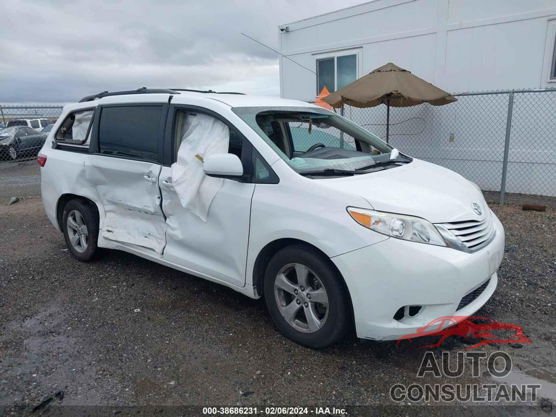 TOYOTA SIENNA 2017 - 5TDKZ3DC9HS878488