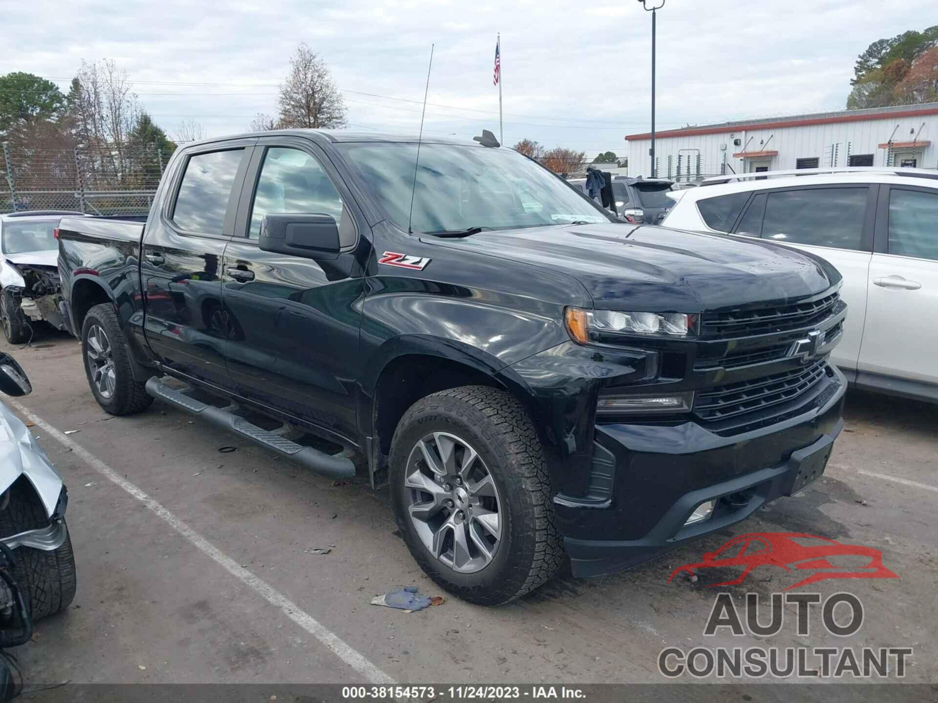 CHEVROLET SILVERADO 1500 2021 - 1GCUYEED4MZ236493