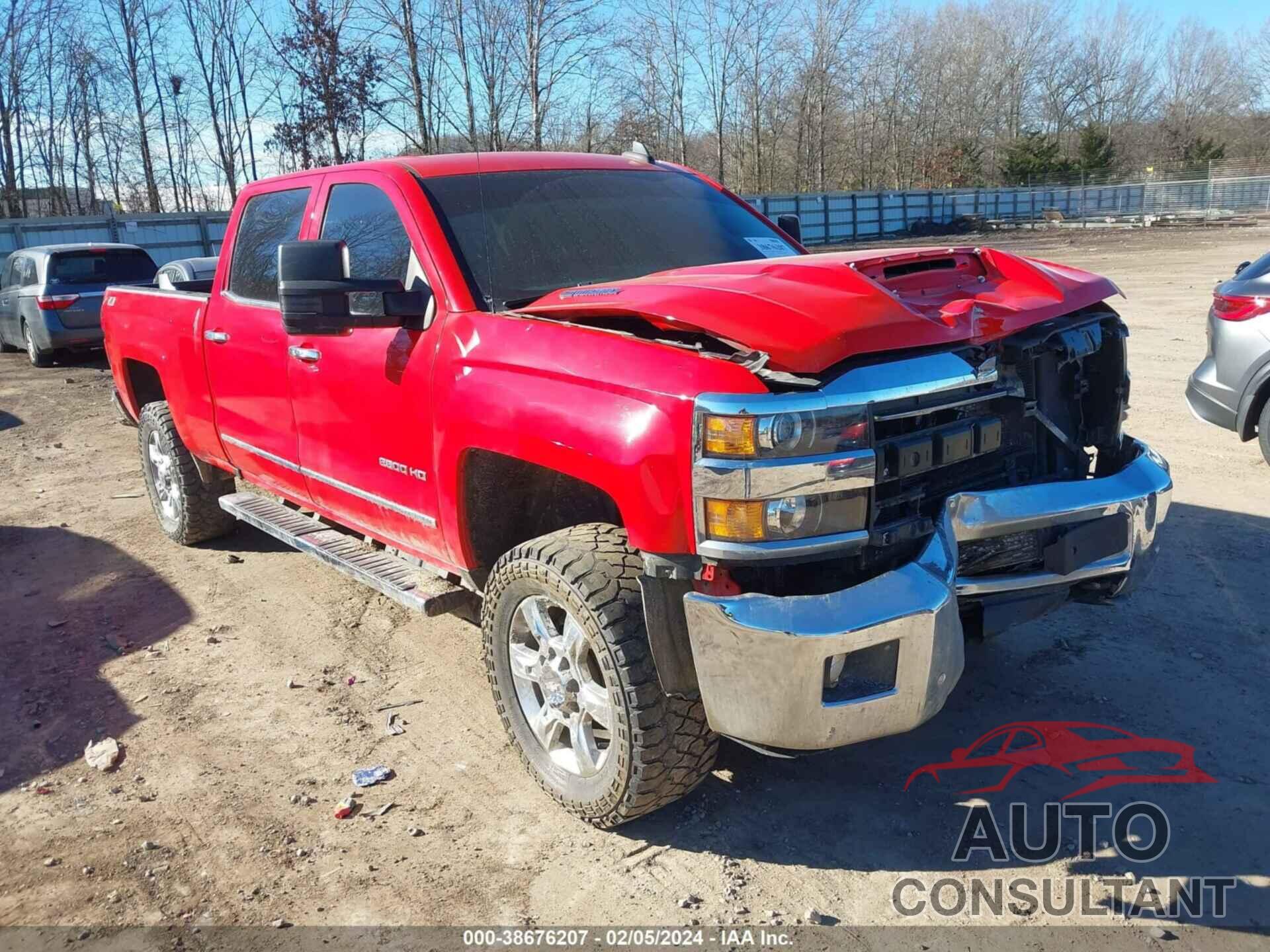 CHEVROLET SILVERADO 2500HD 2018 - 1GC1KWEY5JF231653