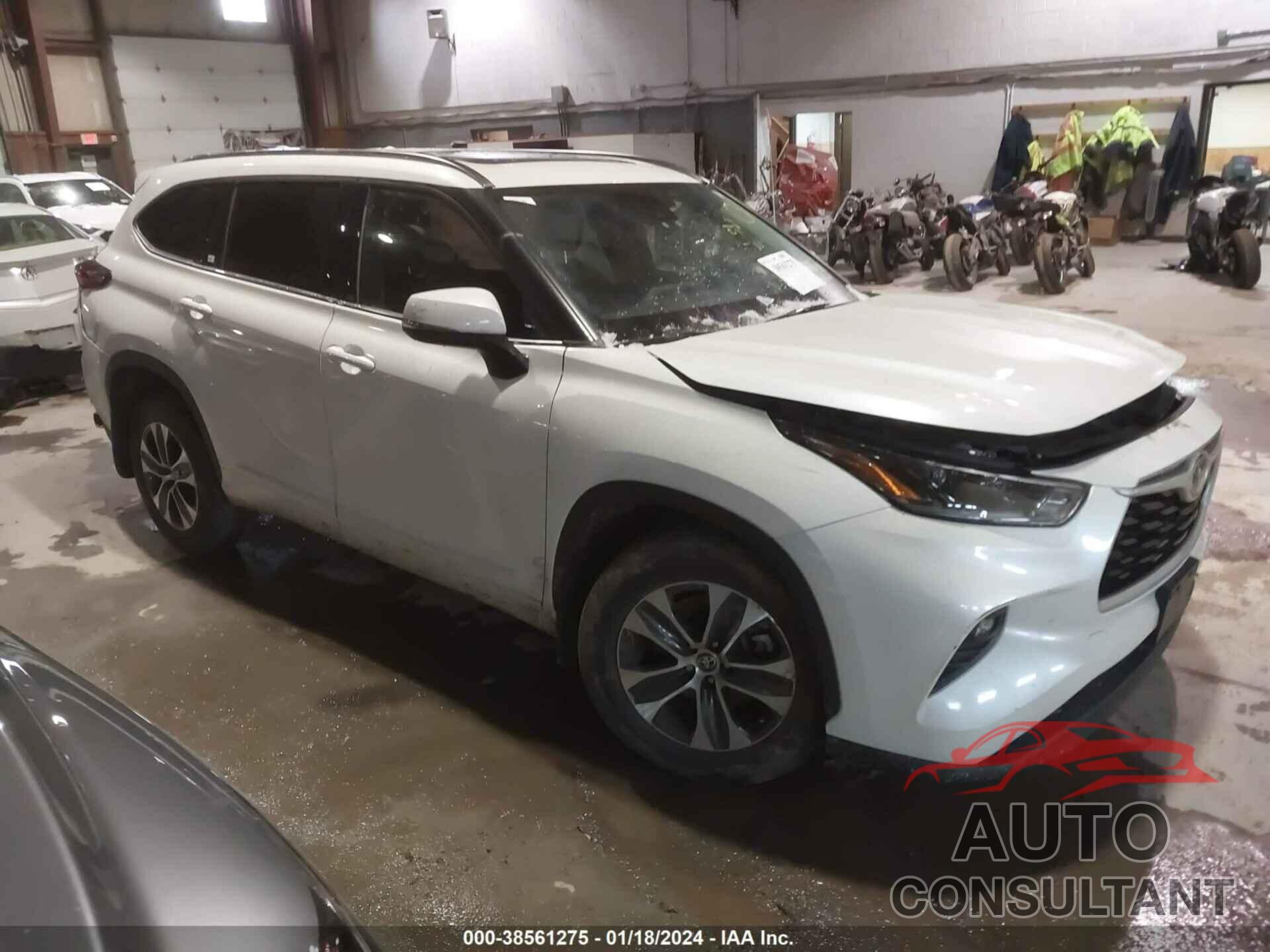 TOYOTA HIGHLANDER 2021 - 5TDHZRBH0MS063084