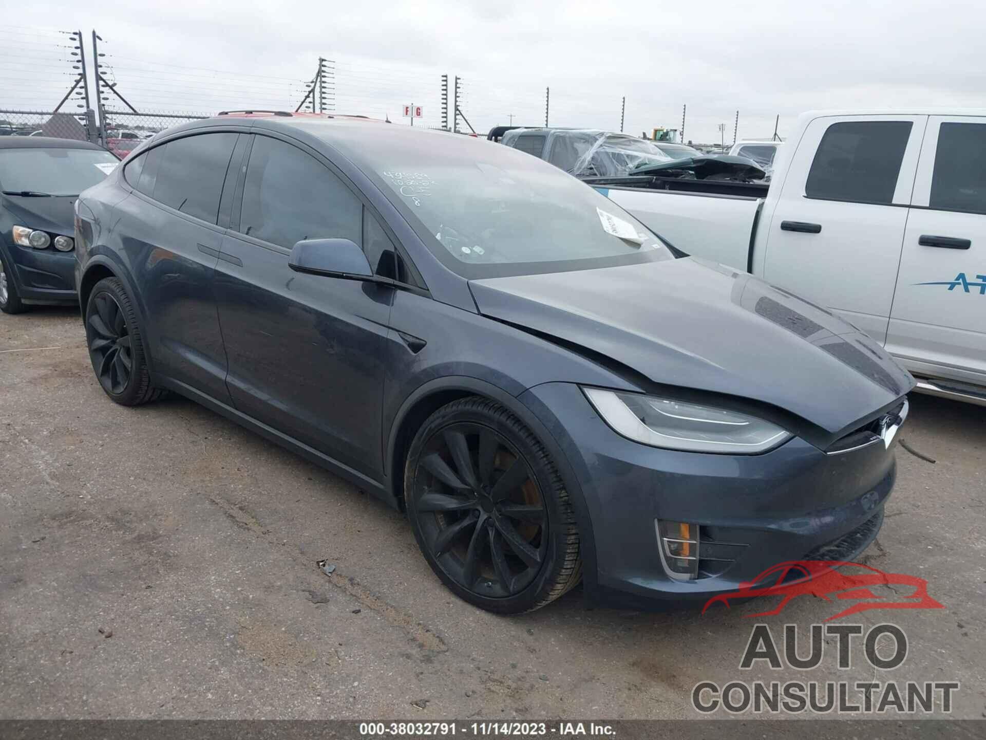 TESLA MODEL X 2020 - 5YJXCDE26LF302003