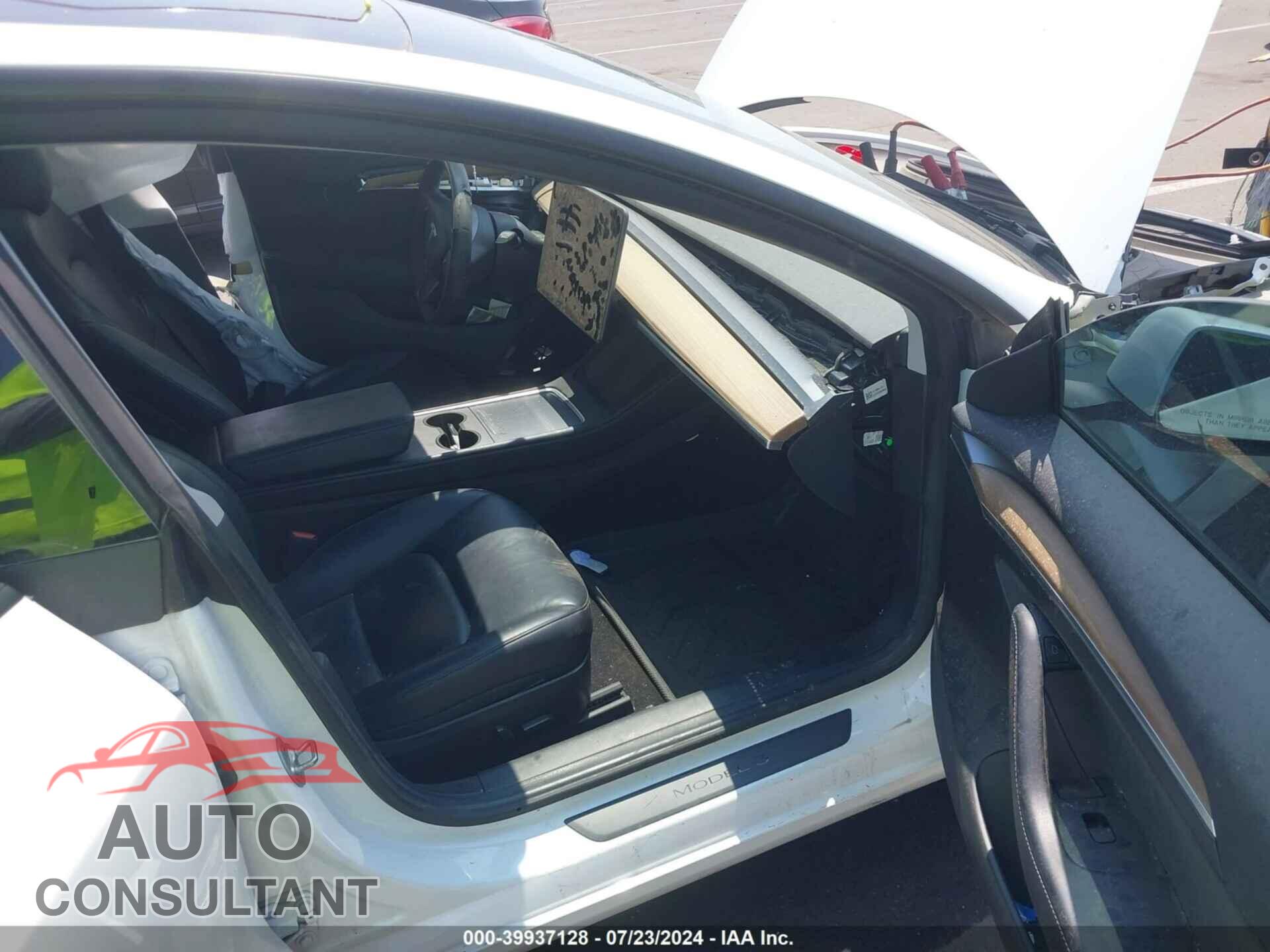 TESLA MODEL 3 2021 - 5YJ3E1EA1MF063766