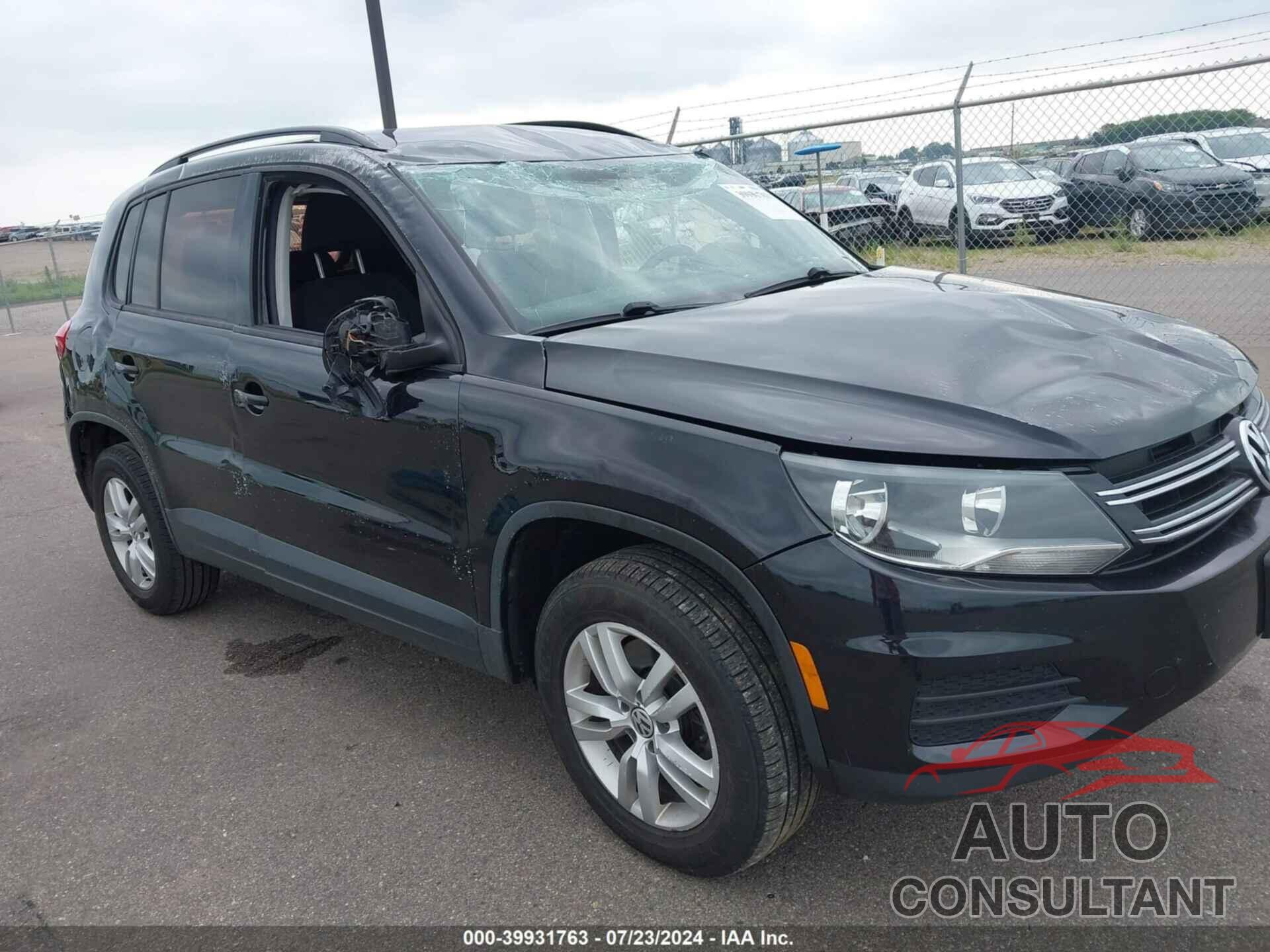 VOLKSWAGEN TIGUAN 2015 - WVGBV7AX7FW602362