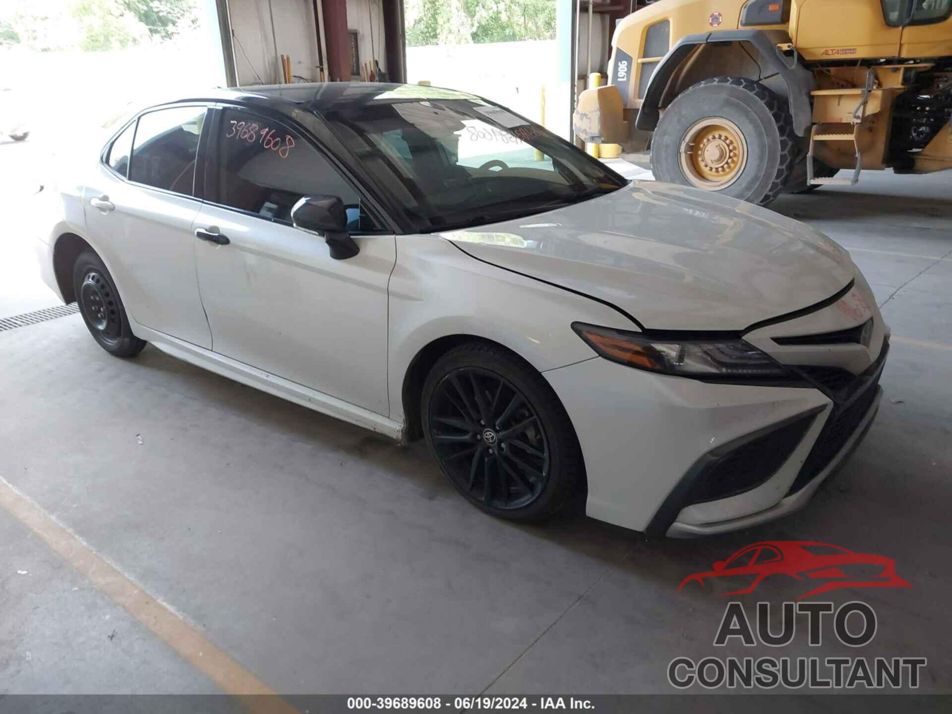 TOYOTA CAMRY 2021 - 4T1KZ1AKXMU054047