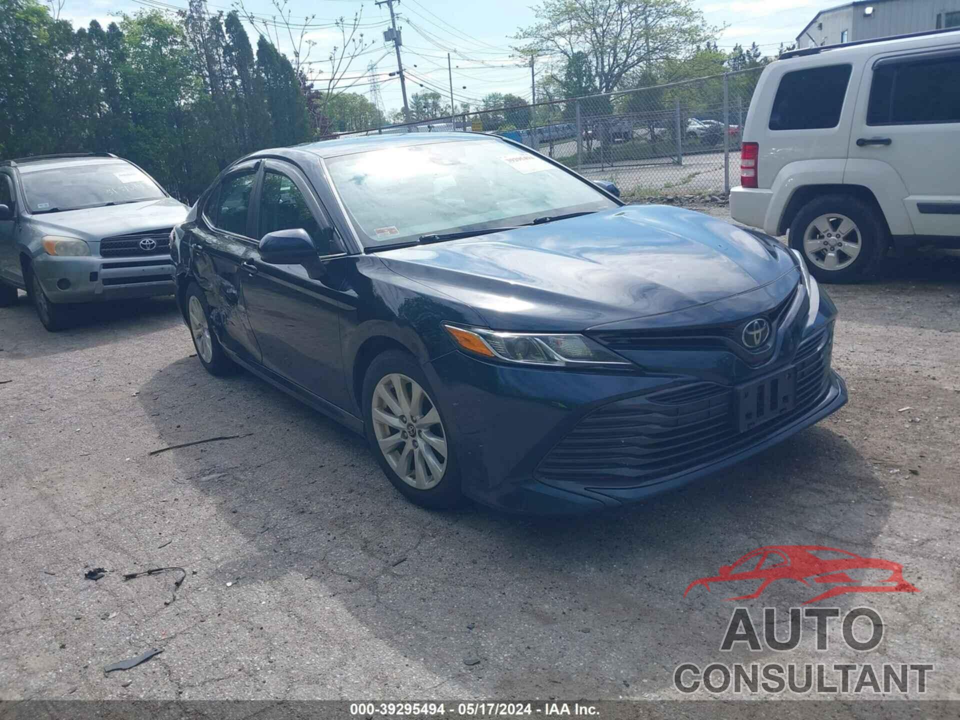 TOYOTA CAMRY 2019 - 4T1B11HK6KU704714