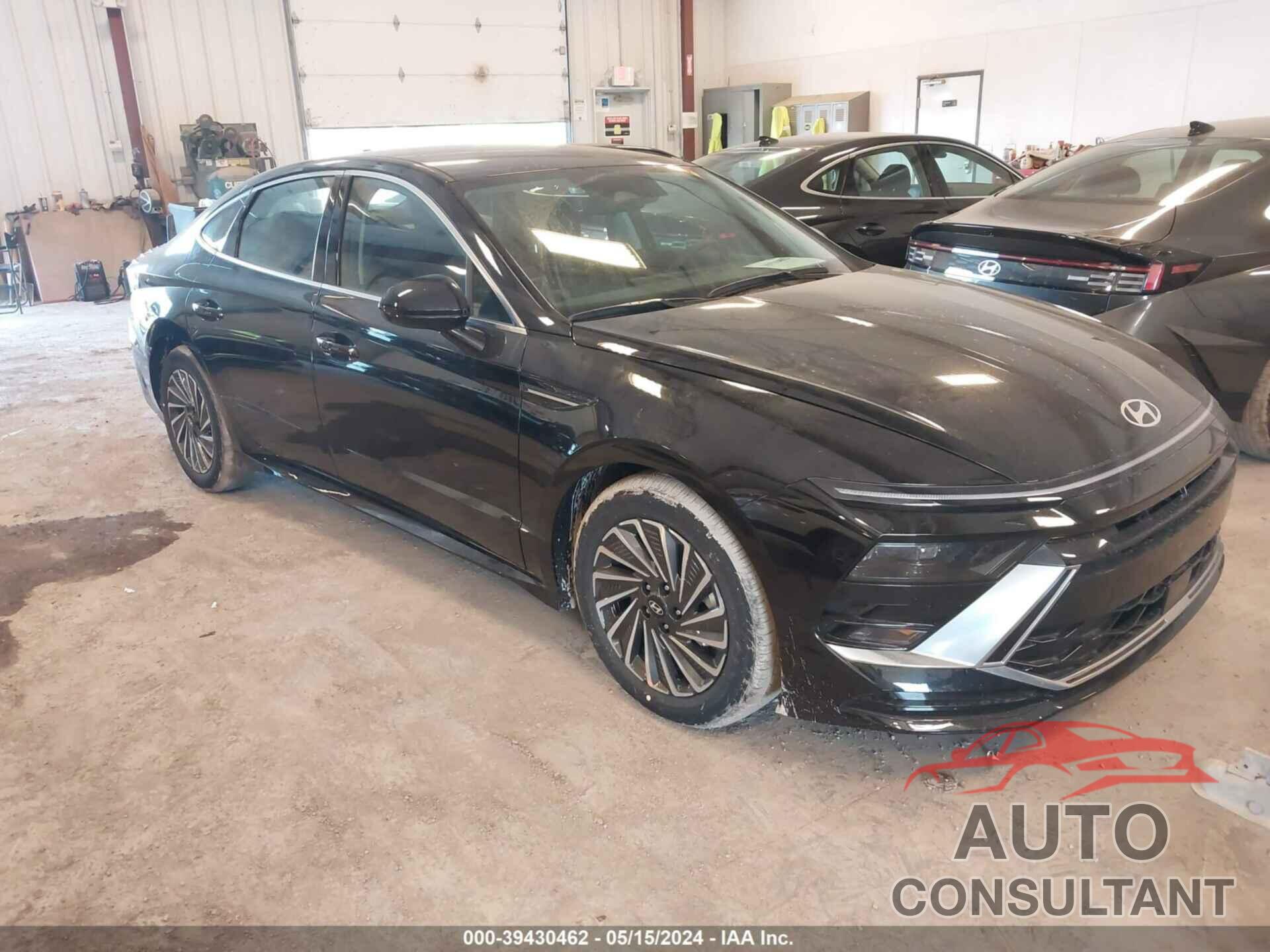 HYUNDAI SONATA 2024 - KMHL34JJ3RA090928