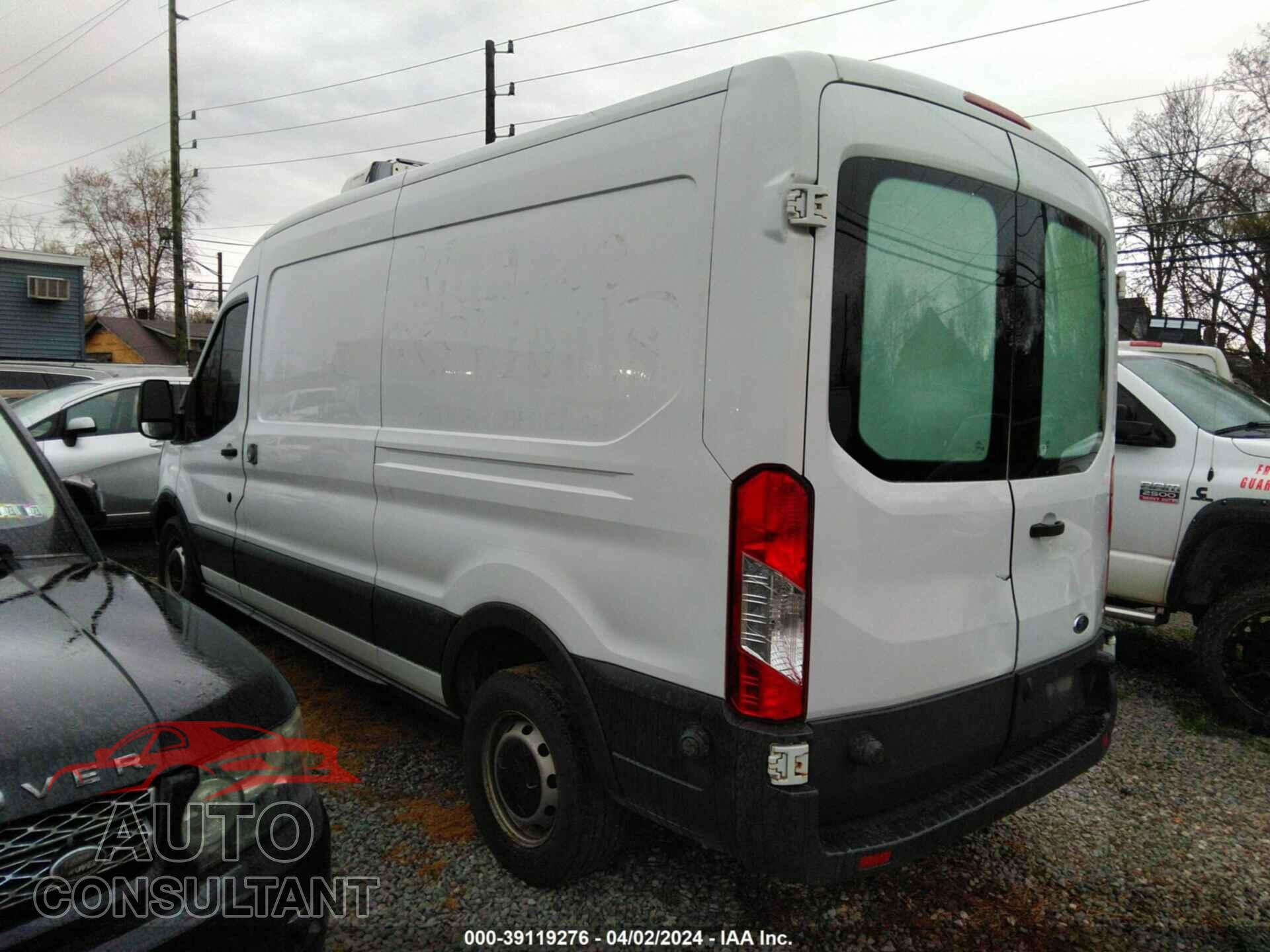 FORD TRANSIT 2017 - 1FTYR2CM8HKA22332
